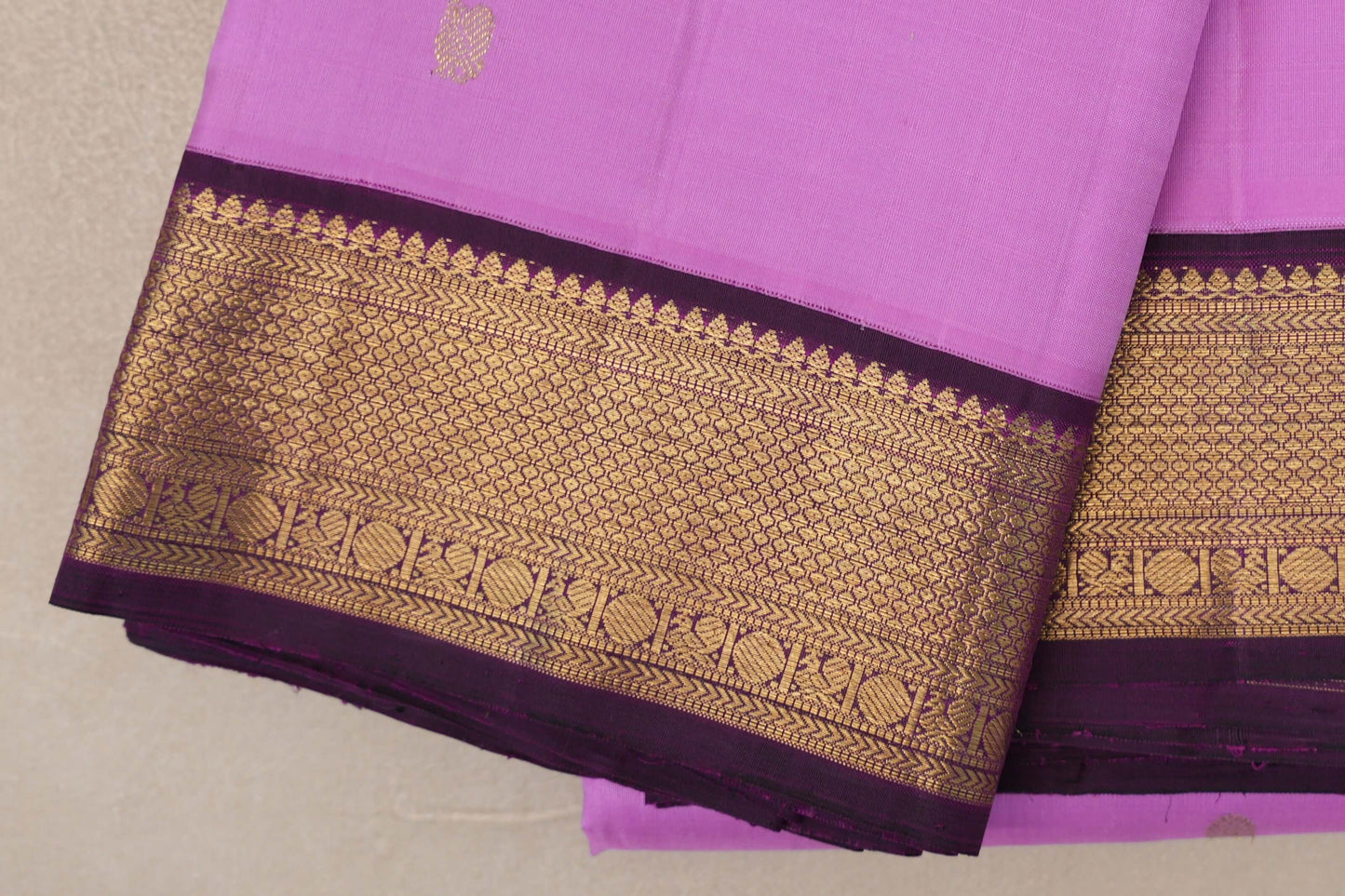 Lavender Pink Vintage Kanjivaram Silk Saree borders