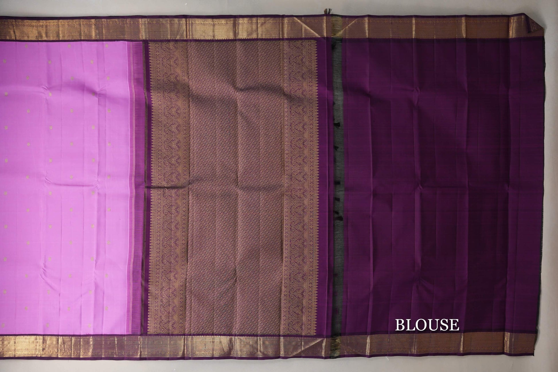 Lavender Pink with Deep Purple Borders Vintage Kanjivaram Silk Saree blouse