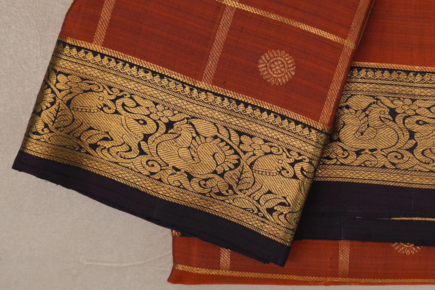 Burnt Orange Vintage Kanjivaram Silk Saree border