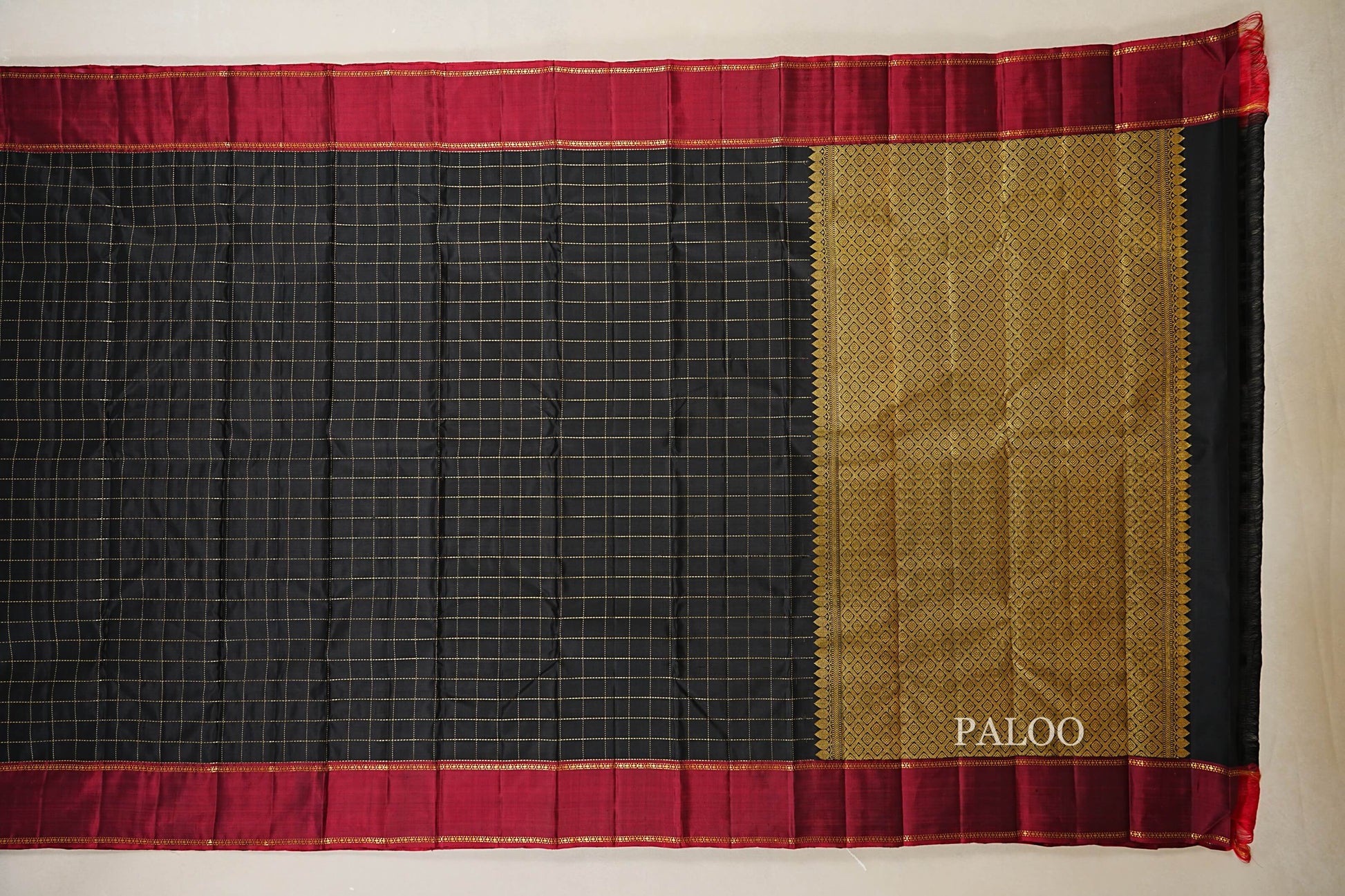 Black with Maroon Borders Vintage Kanjivaram Silk Saree  paloo