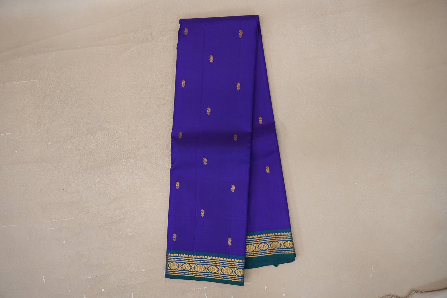 Online Deep Blue with Peacock Green Borders Vintage Kanjivaram Silk Saree