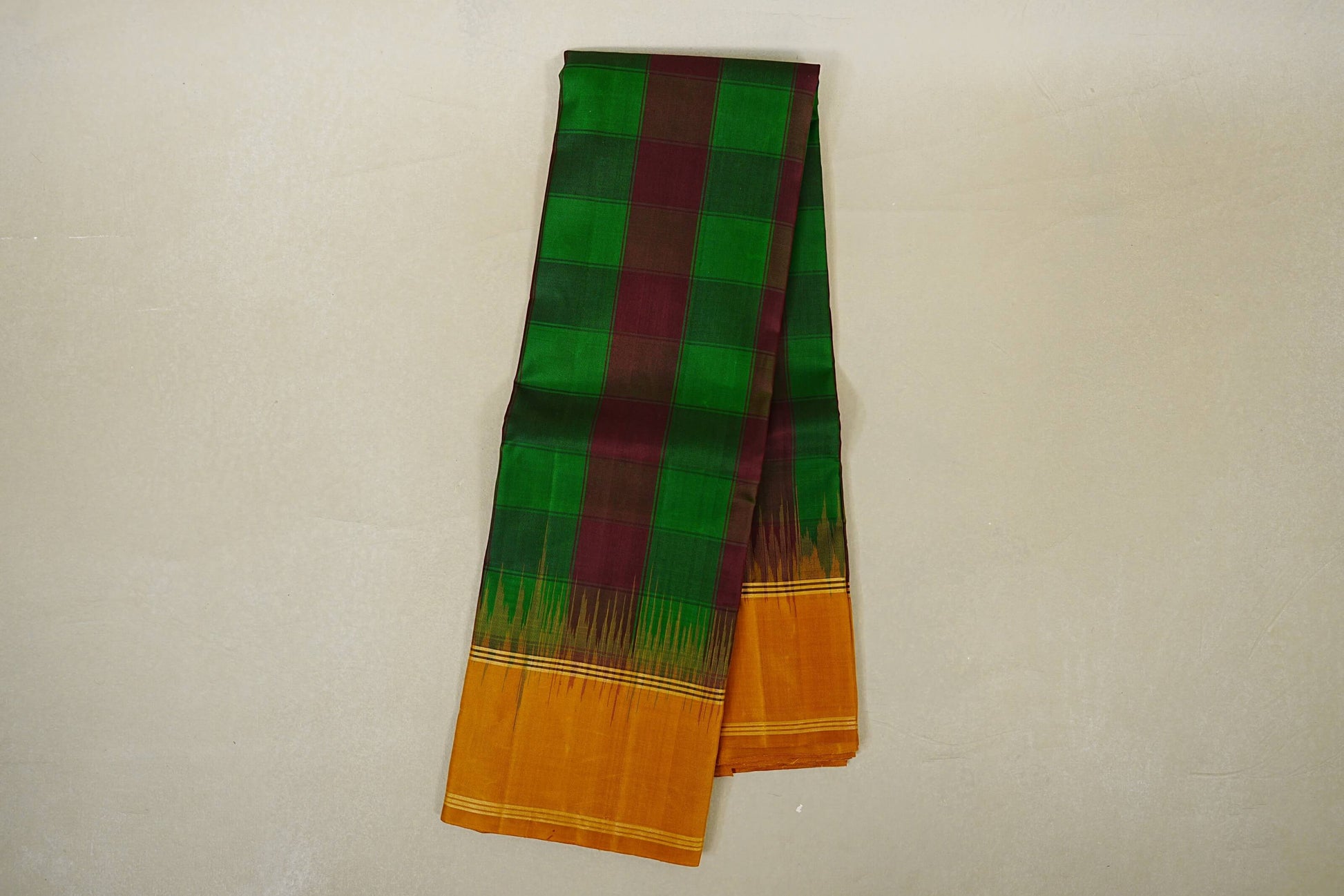 Parrot Green with Maroon Checks Light Weight Kanchipuram Silk Saree online
