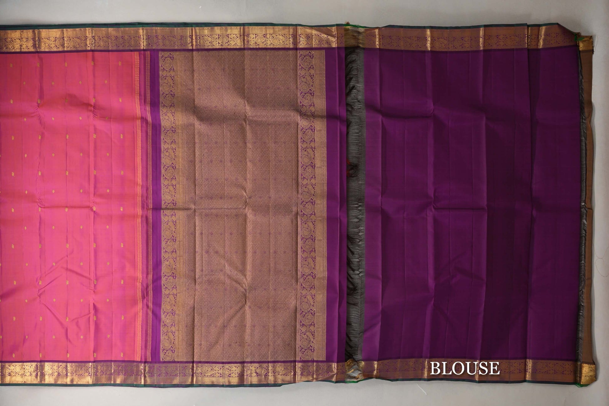 Orangish Pink with Deep Magenta with Dark Green Selvedge Borders Vintage Kanjivaram Silk Saree blouse
