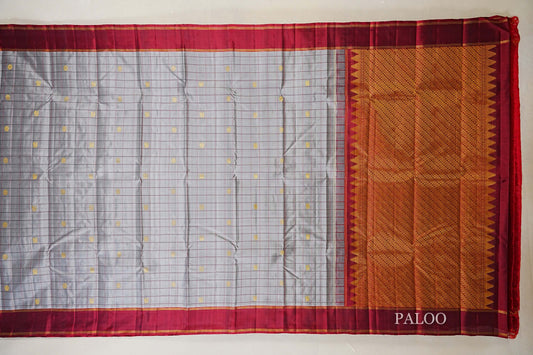 Grey with Maroon Borders Vintage Kanjivaram Silk Saree paloo