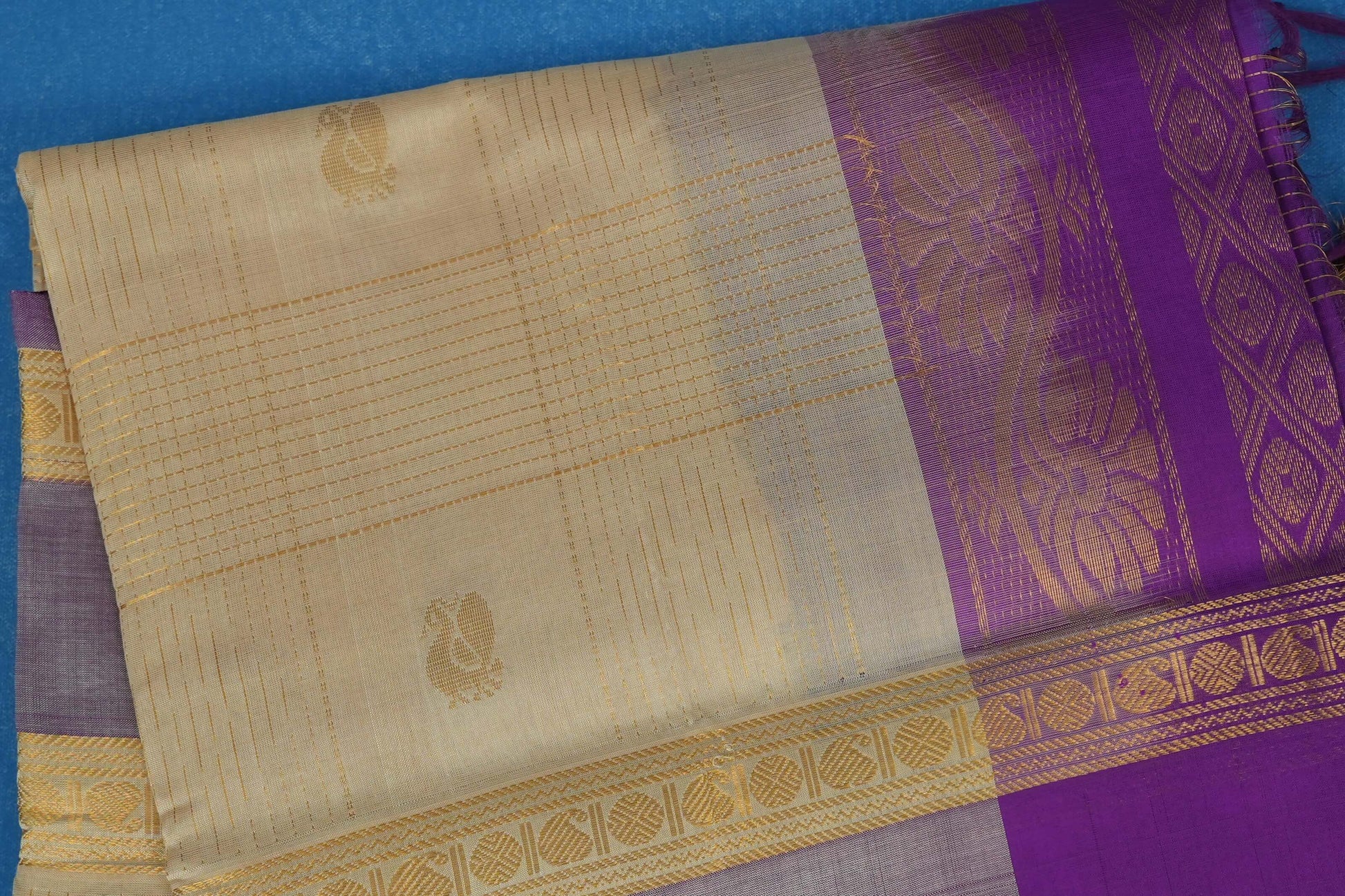 checked vintage silk cotton saree