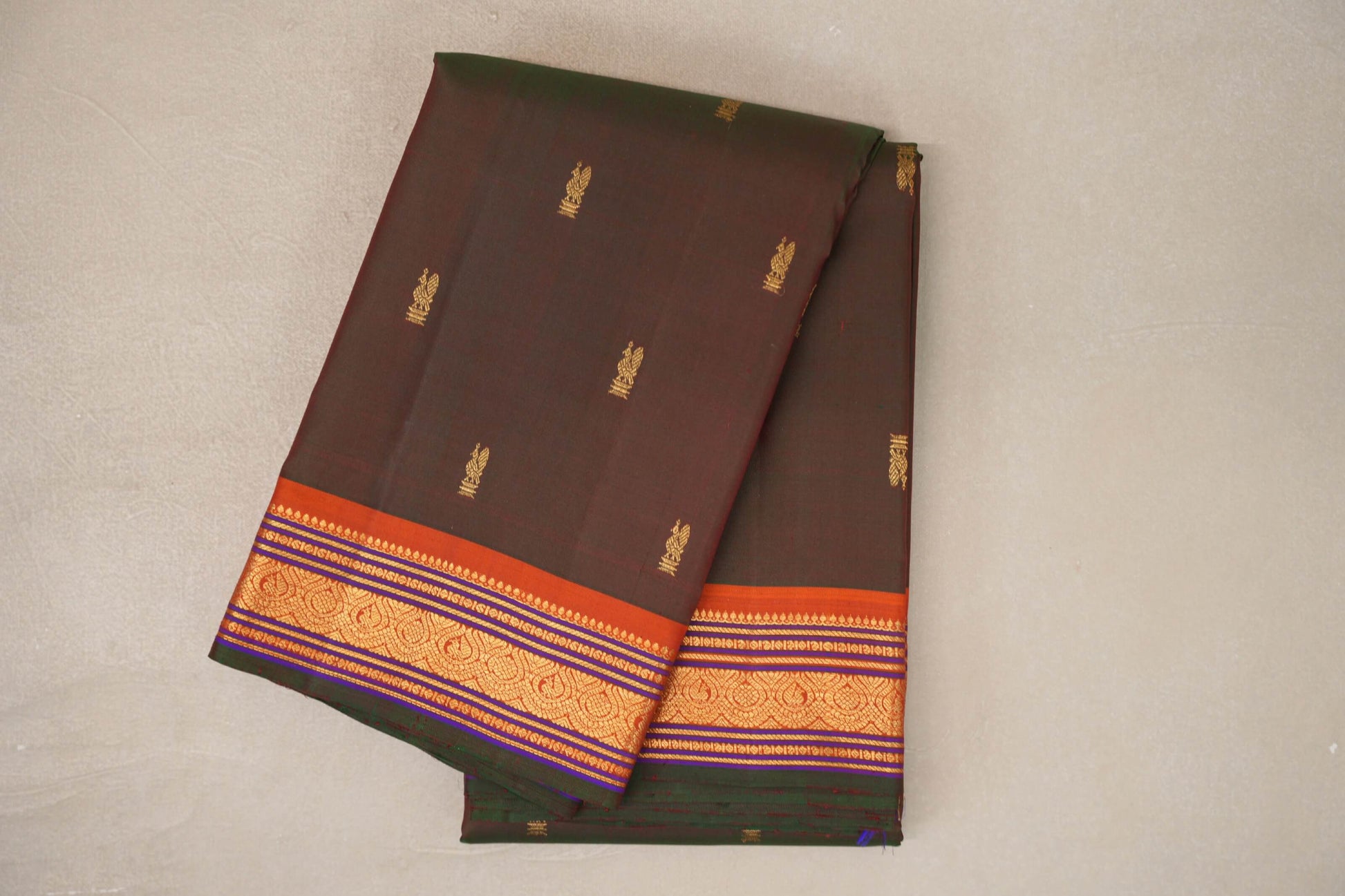 Dual Tone of Green & Orange Vintage Kanjivaram Silk Saree