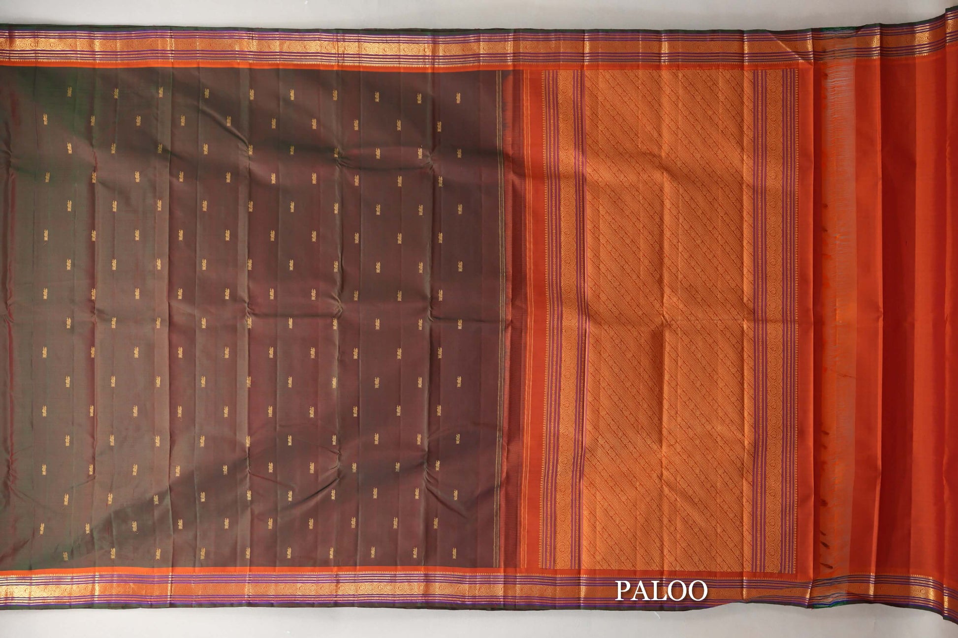 Dual Tone of Green & Orange Vintage Kanjivaram Silk Saree paloo