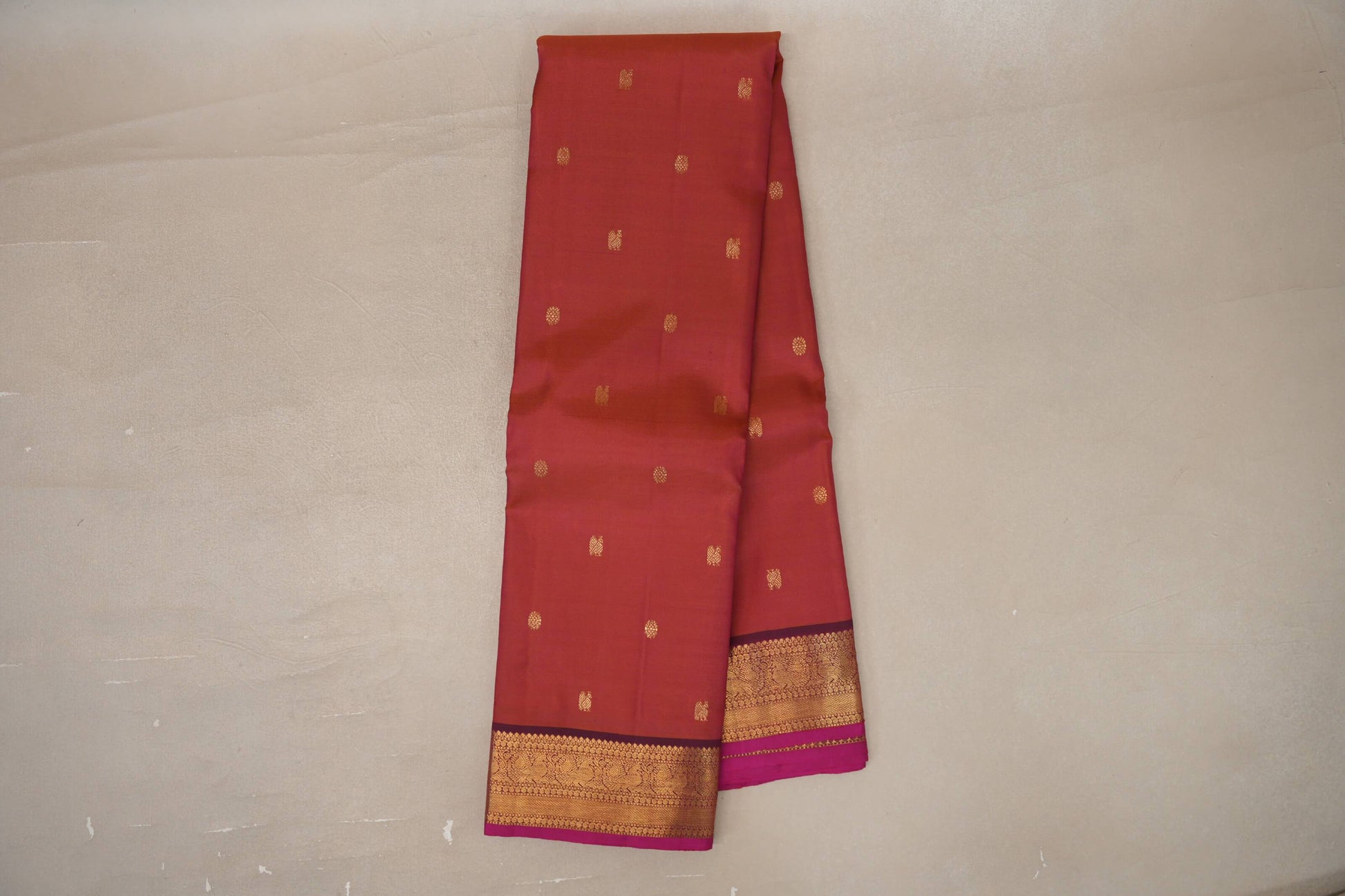 Online Dual Tone of Rust Orange & Magenta Vintage Kanjivaram Silk Saree