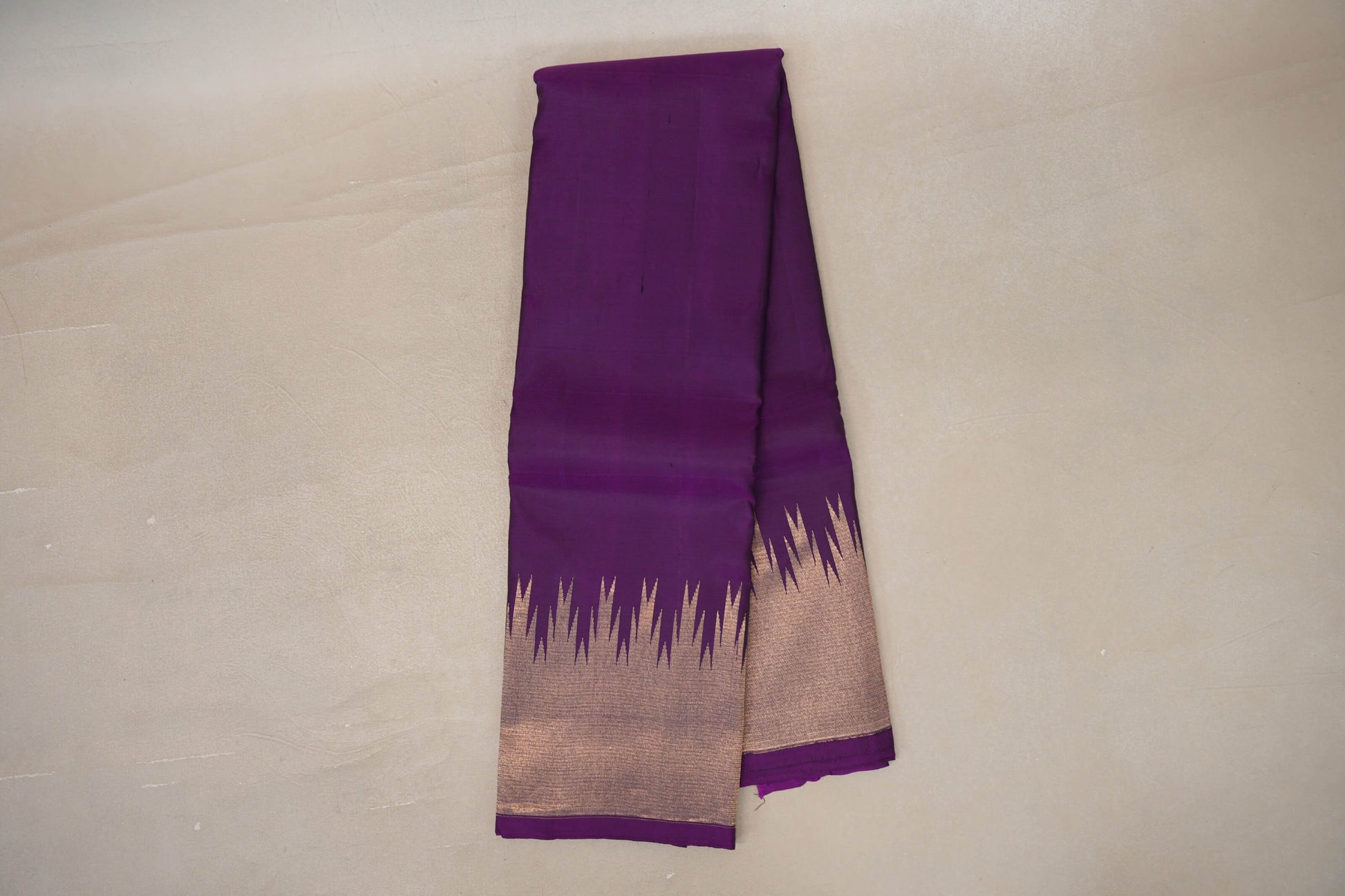 Online Purple with Temple Borders Light Weight Kanjivaram Silk Saree