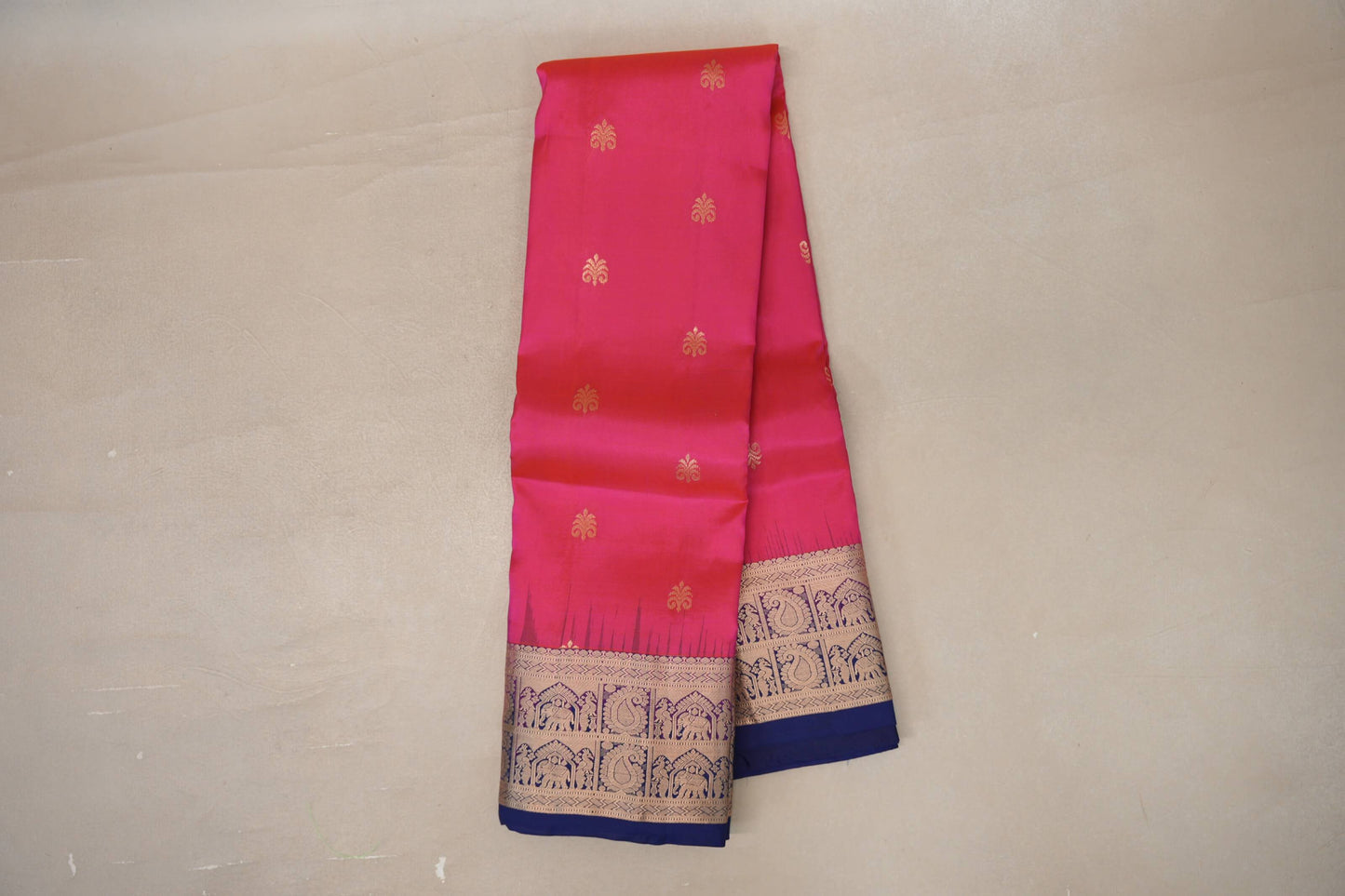Online Orangish Pink with Deep Blue Borders Light Weight Kanjivaram Silk Saree