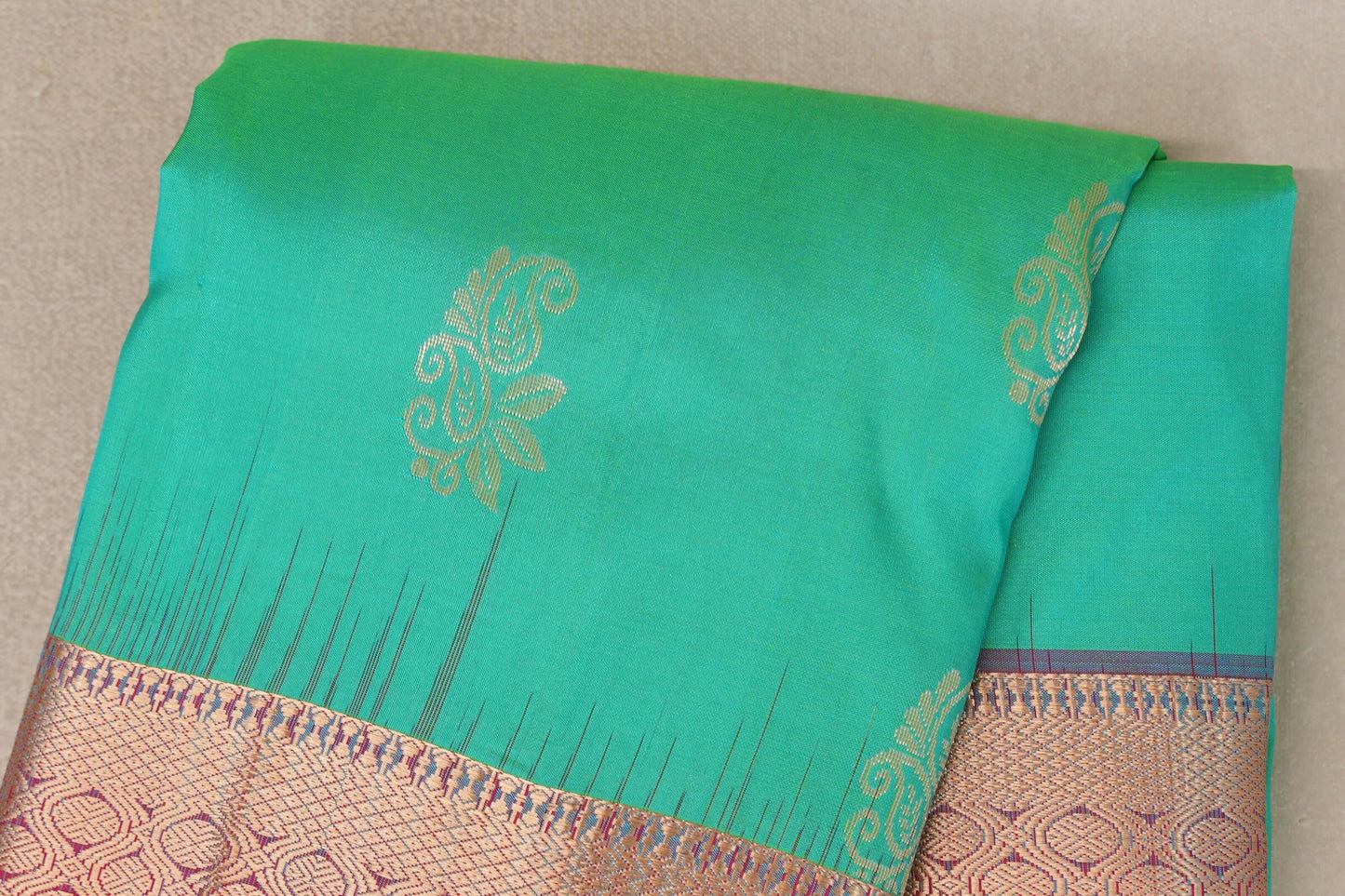 Bluish Green with Bright Pink Borders Light Weight Kanjivaram Silk Saree body