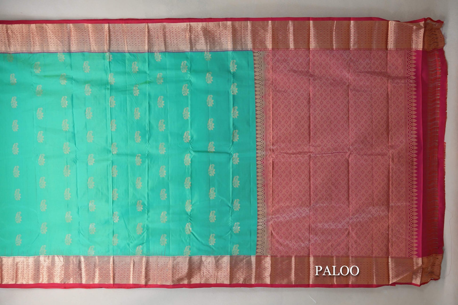 Bluish Green with Bright Pink Borders Light Weight Kanjivaram Silk Saree paloo