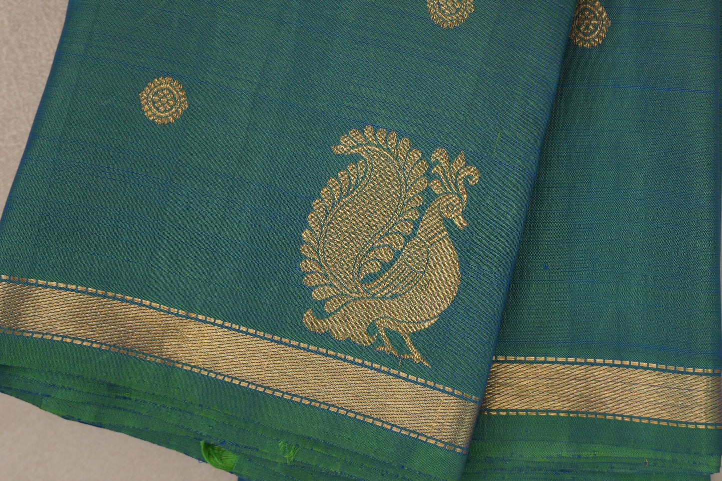 Dual Tone of Parrot Green & Classic Blue Plant based Kanjivaram Silk Saree  border 