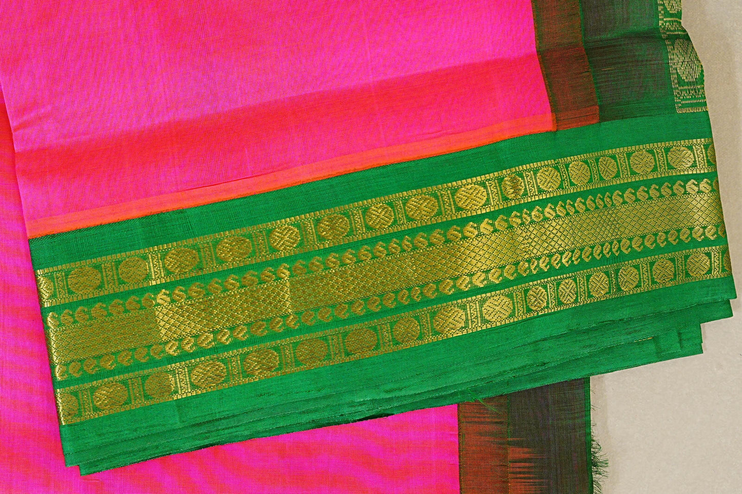  Rani Pink with Parrot Green Borders Silk Cotton Saree border zoom
