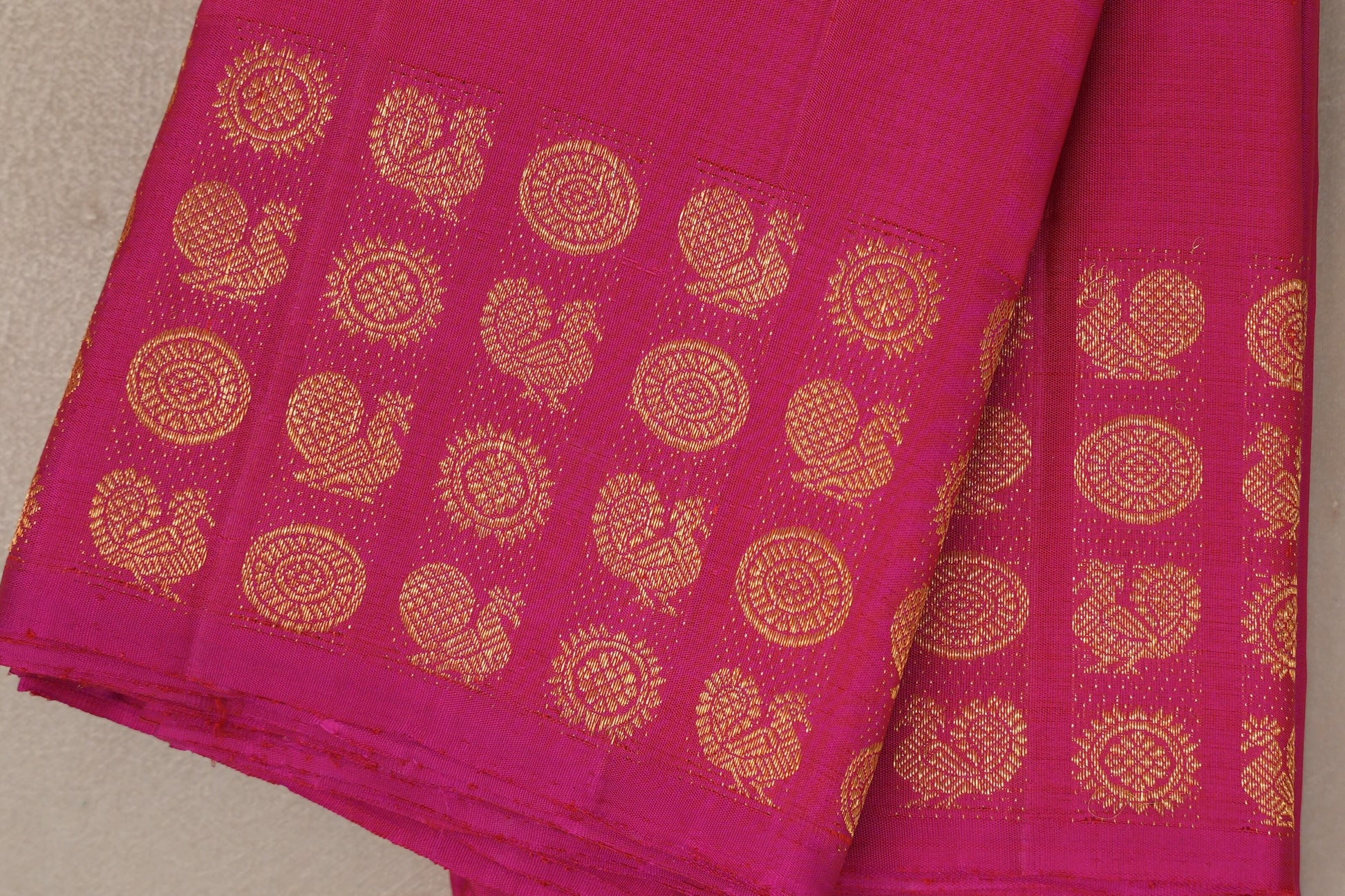 Bright Pink Plant based Kanjivaram Silk Saree border