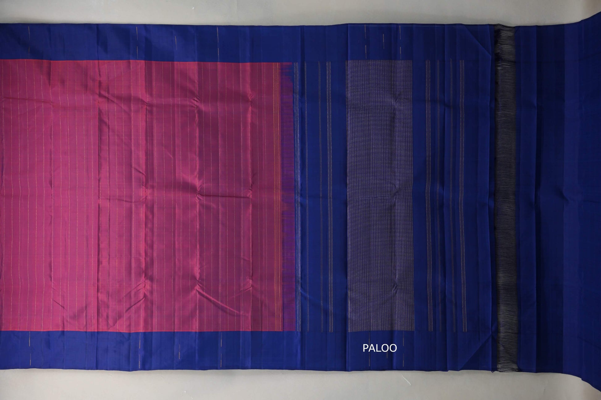 Dual Tone of Reddish Orange & Deep Blue Plant based Kanjivaram Silk Saree paloo