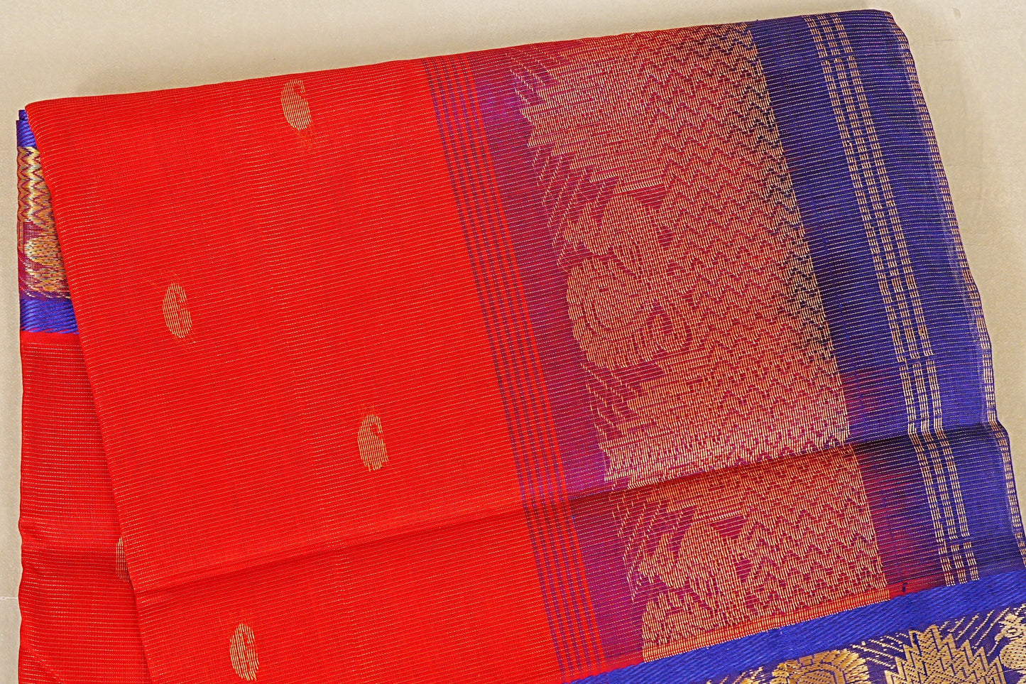 Bright Red with Deep Blue Borders Vaira Oosi Silk Cotton Saree body zoom