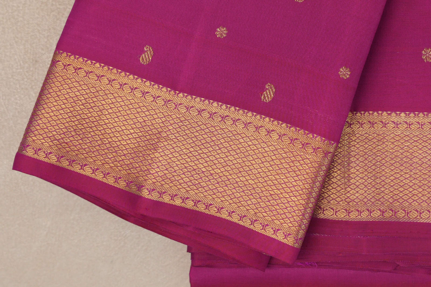 Bright Magenta Vintage Heirloom Kanjivaram Silk Saree border