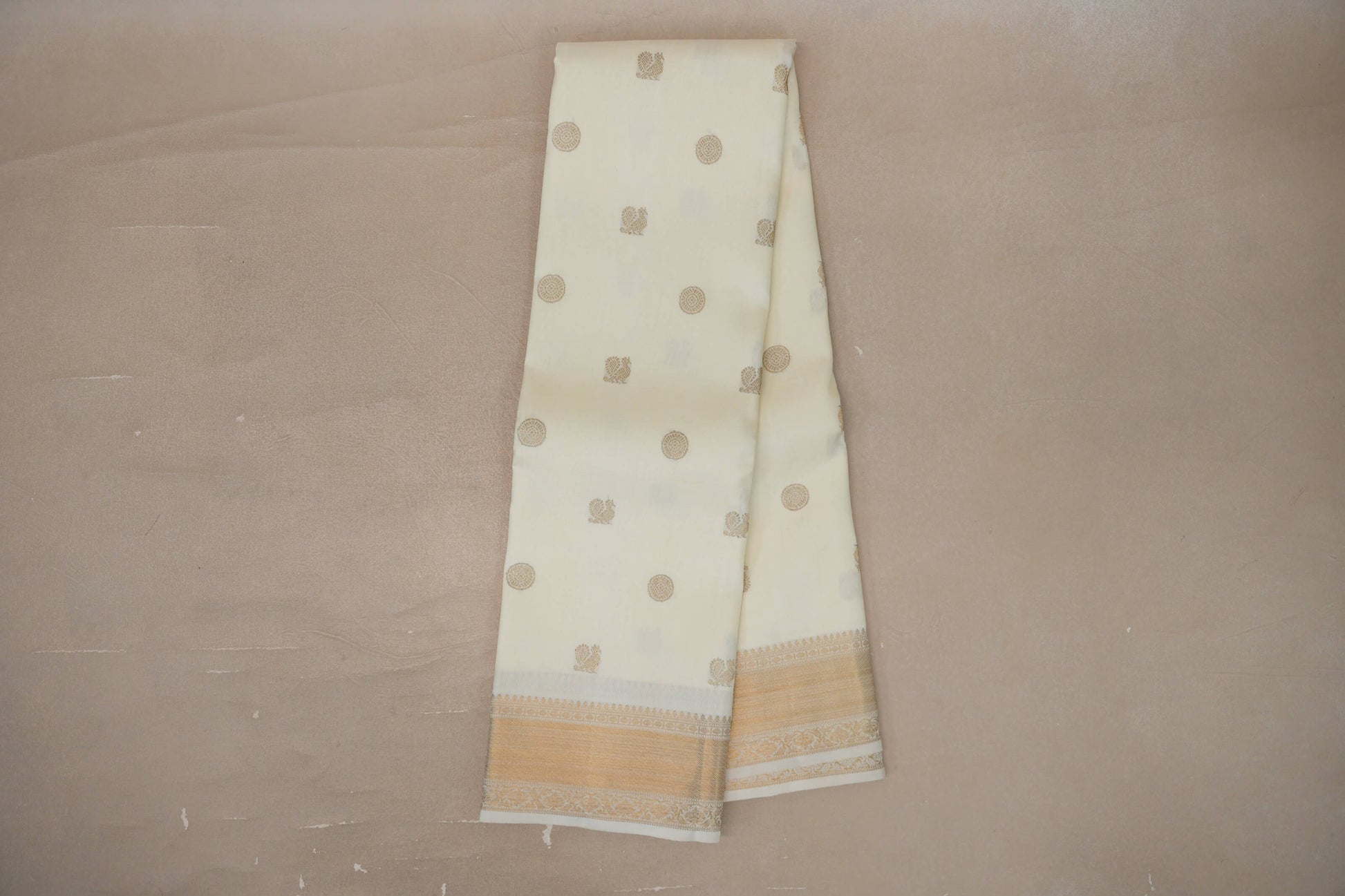 Online Cream Vintage Heirloom Kanjivaram Silk Saree