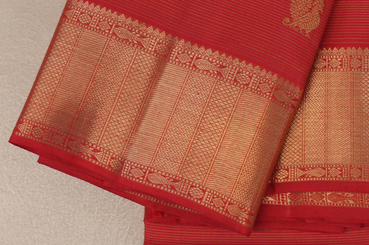 Bright Red Vaira Oosi Vintage Heirloom Kanjivaram Silk Saree border