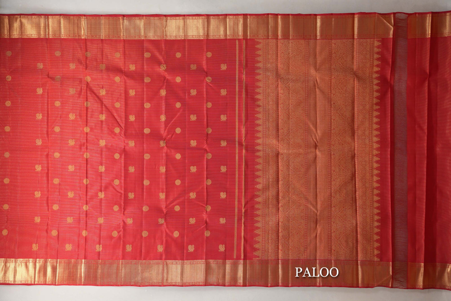 Bright Red Vaira Oosi Vintage Heirloom Kanjivaram Silk Saree paloo