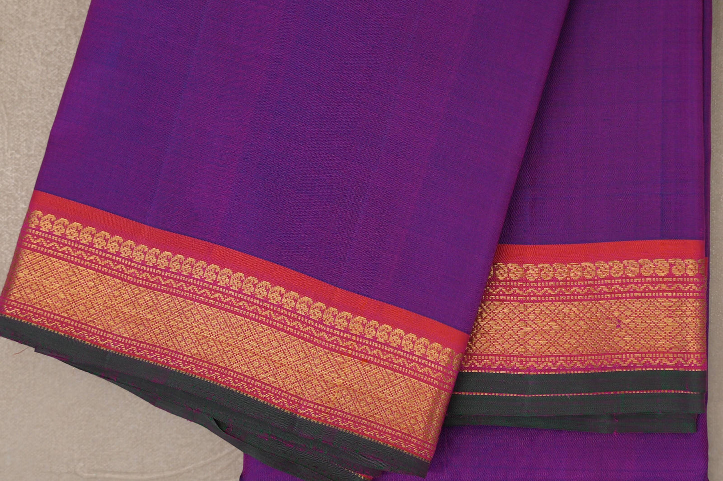 Dual Tone of Blue and Pink Vintage Kanjivaram Silk Saree by Shreenivas Silks border