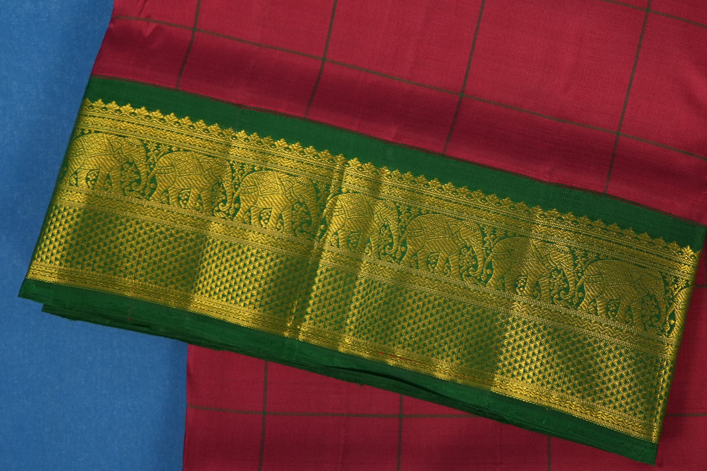 Maroon nine yards silk saree border