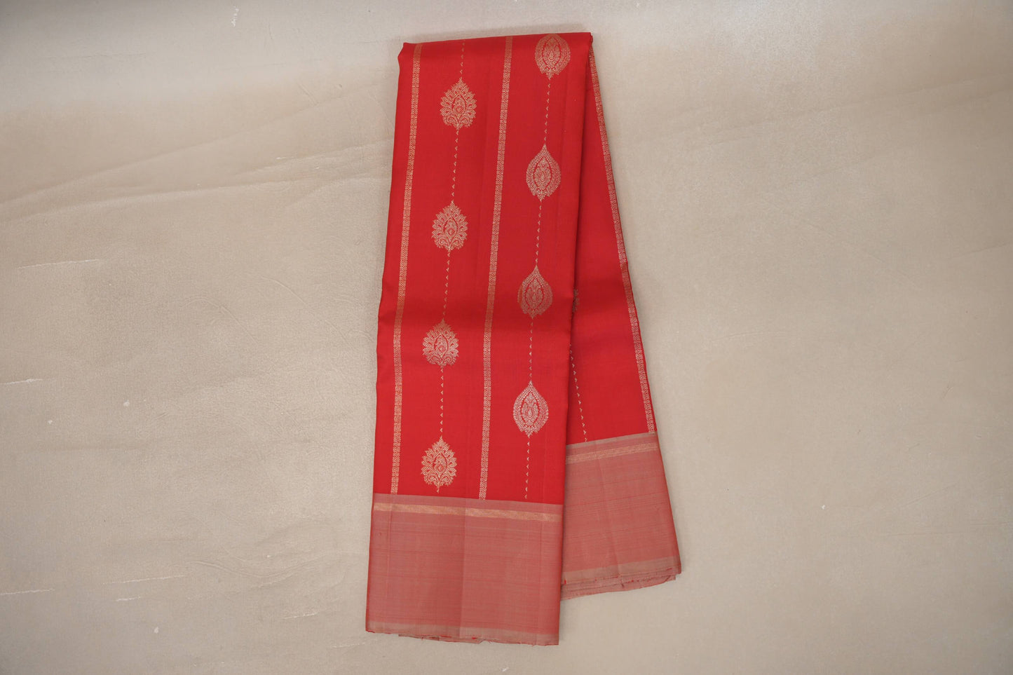 Online Tomato Red with Dual Tone of Red & Pastel Sage Green Borders Vintage Kanjivaram Silk Saree