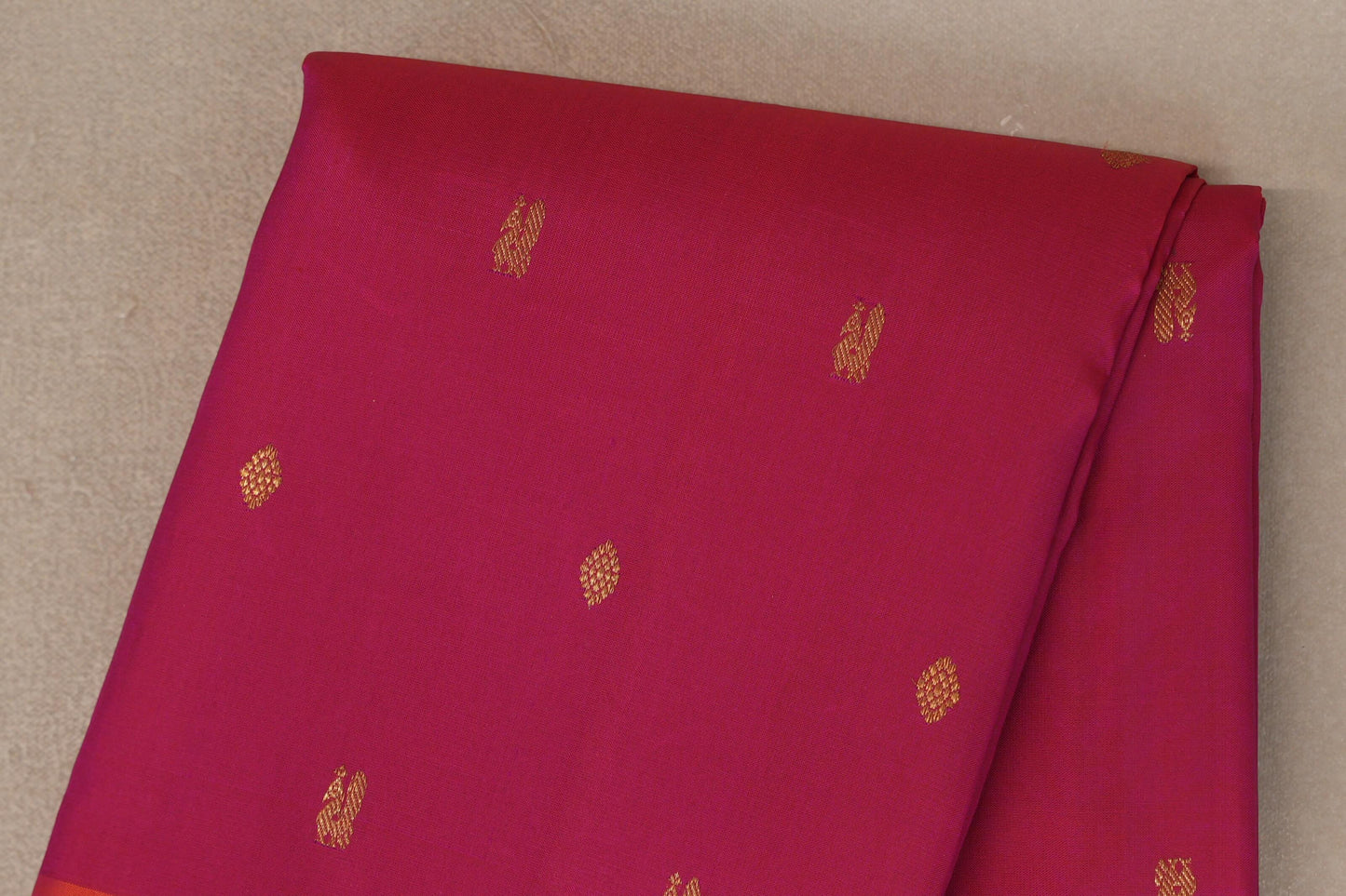 Deep Rani Pink Vintage Kanjivaram Silk Saree body