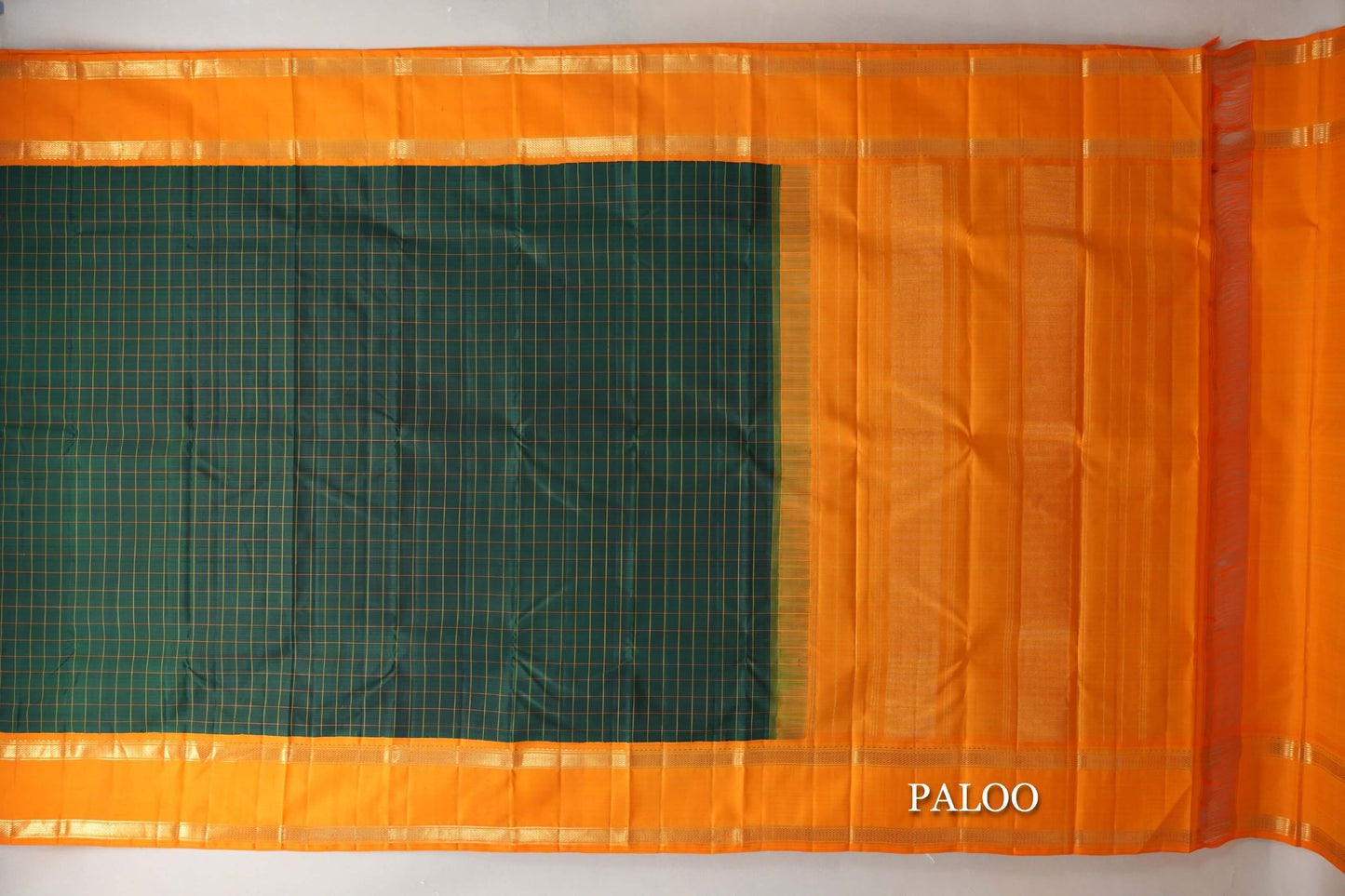 Deep Bottle Green with Mango Orange Rettai Pettu Borders Vintage Kanjivaram Silk Saree paloo