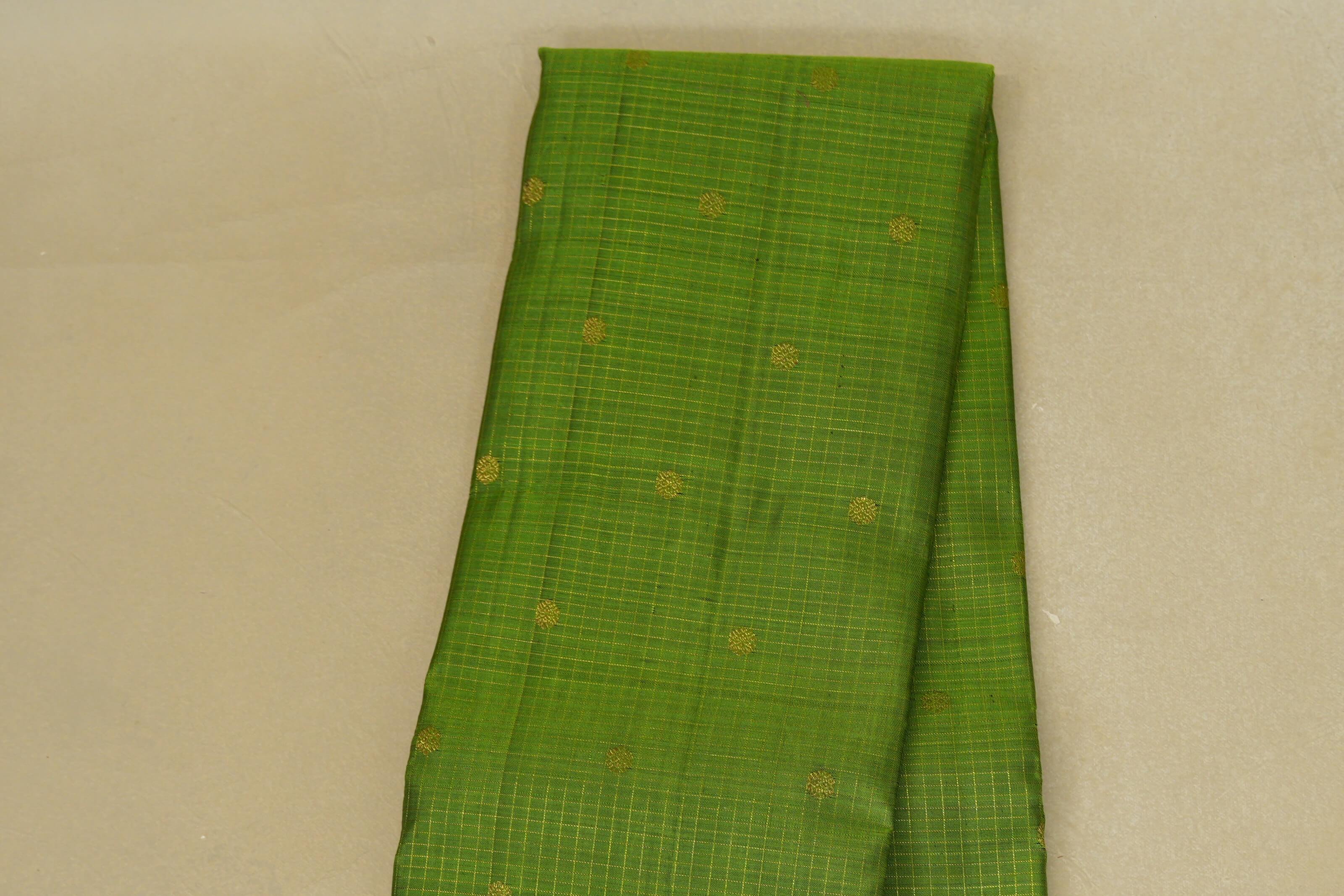 Parrot Green zari checks Heirloom Kanjivaram Silk Saree body zoom