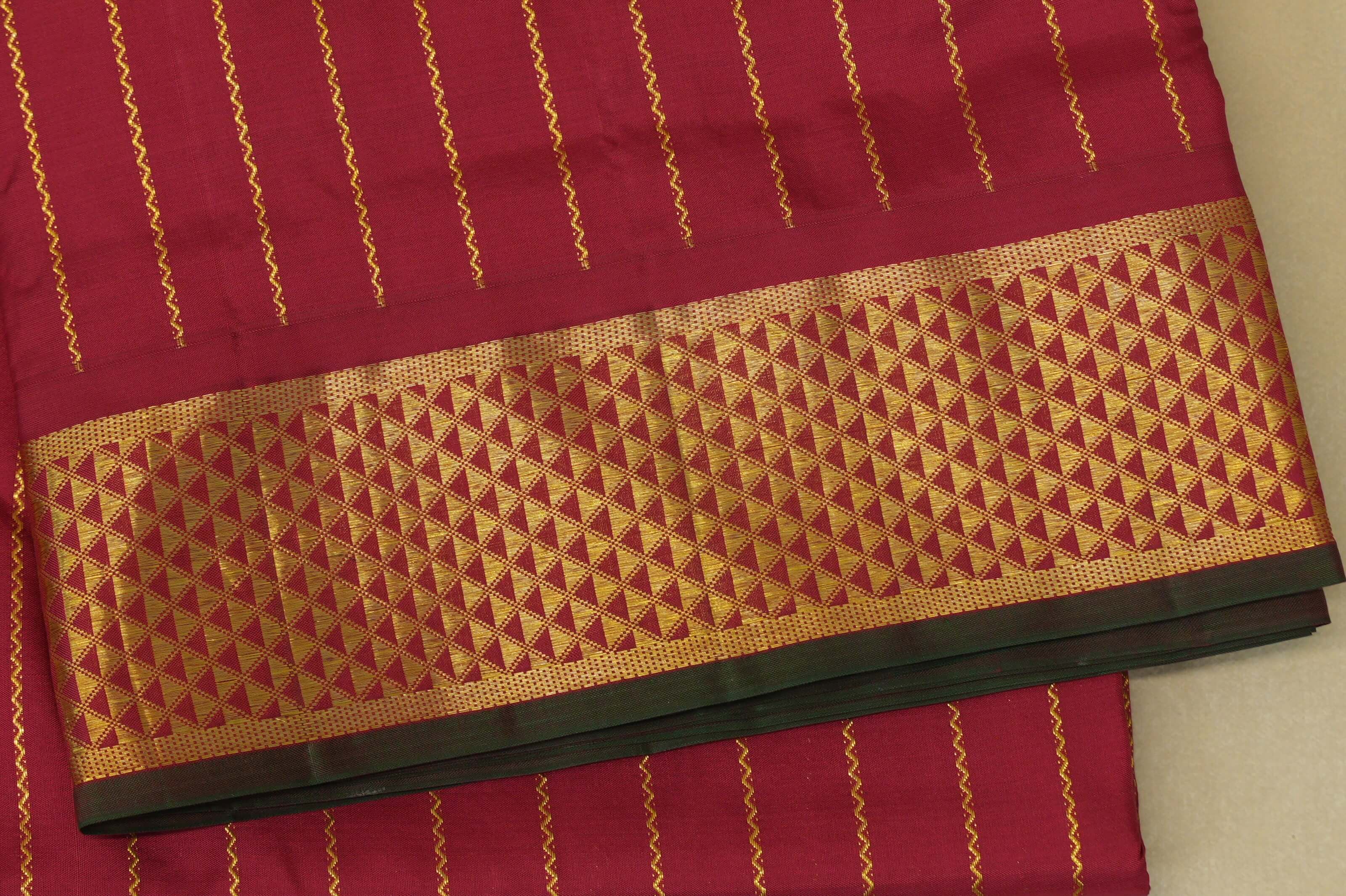 Deep Red Ten yards Beldhary silk  border  zoom