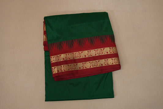 Bottle green with Reddish maroon borders Ten yards silk saree 