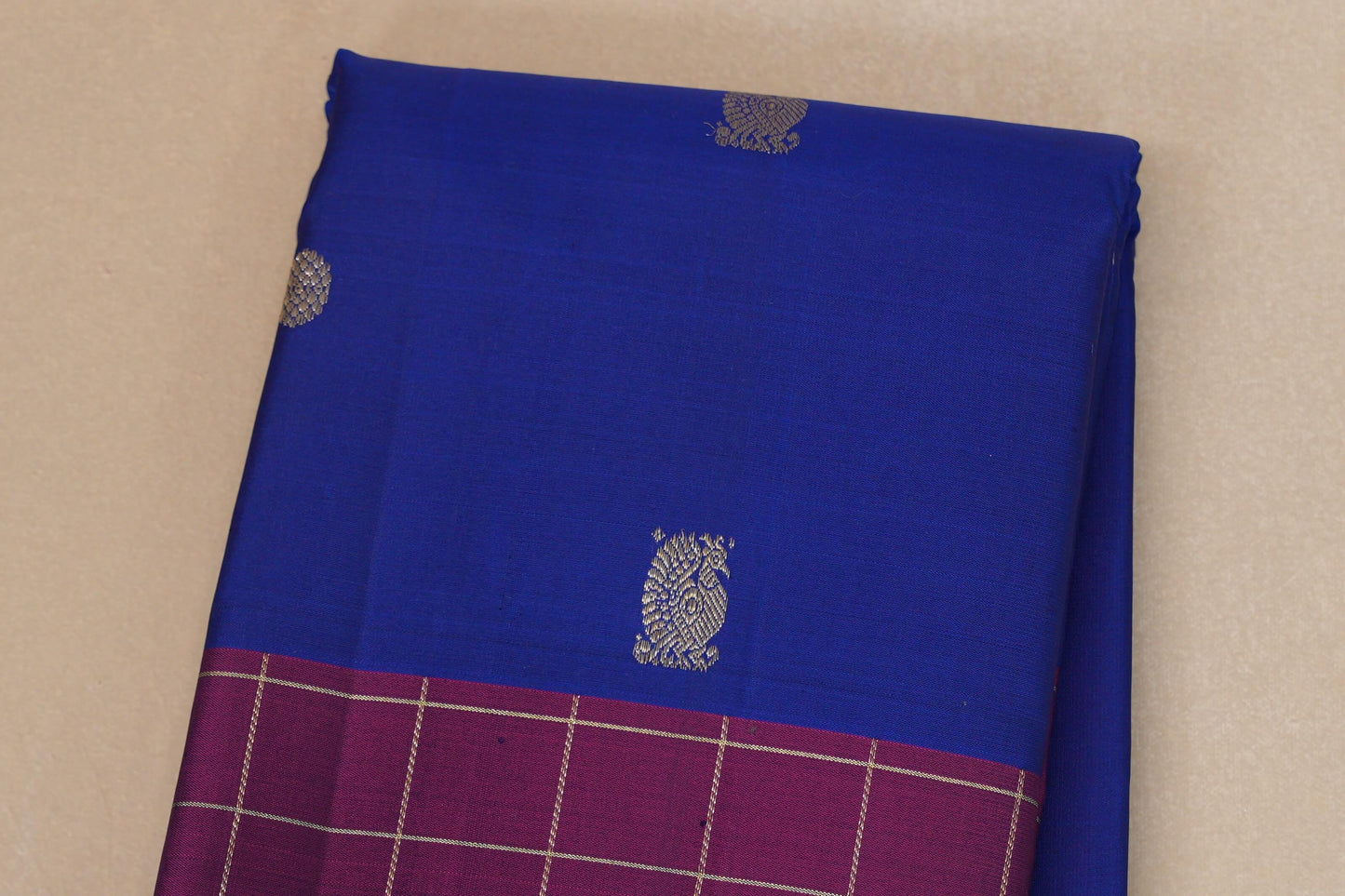Royal Blue with magenta borders Vintage Kanjivaram Silk Saree body