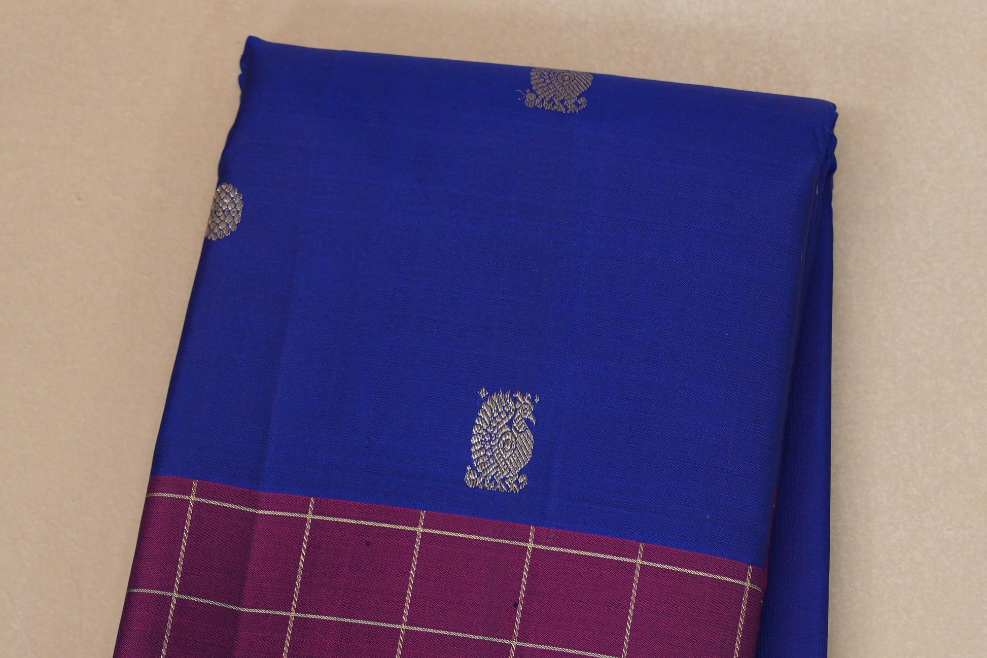 Royal Blue with magenta borders Vintage Kanjivaram Silk Saree body