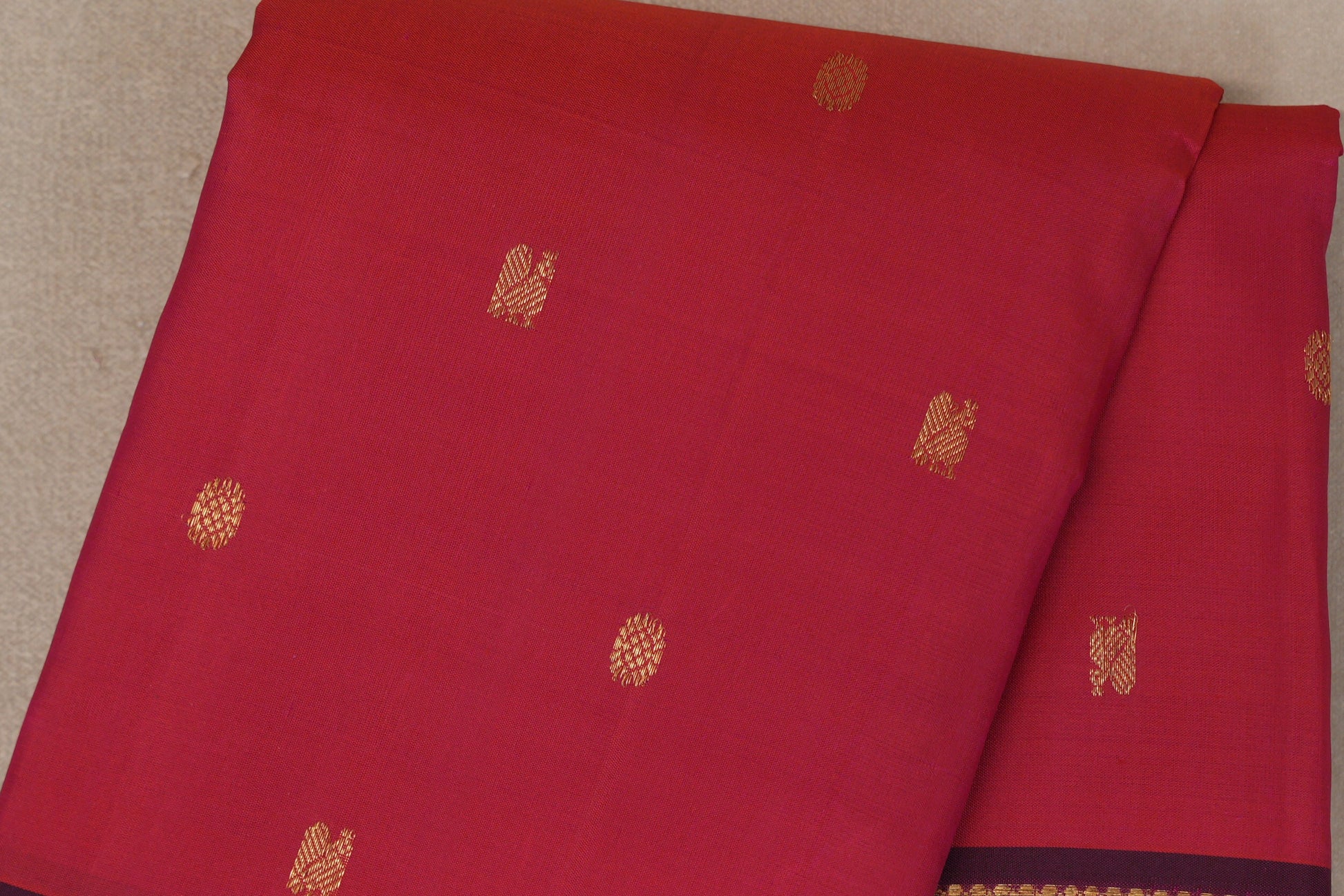 Dual Tone of Pink & Orange Vintage Kanjivaram Silk Saree body