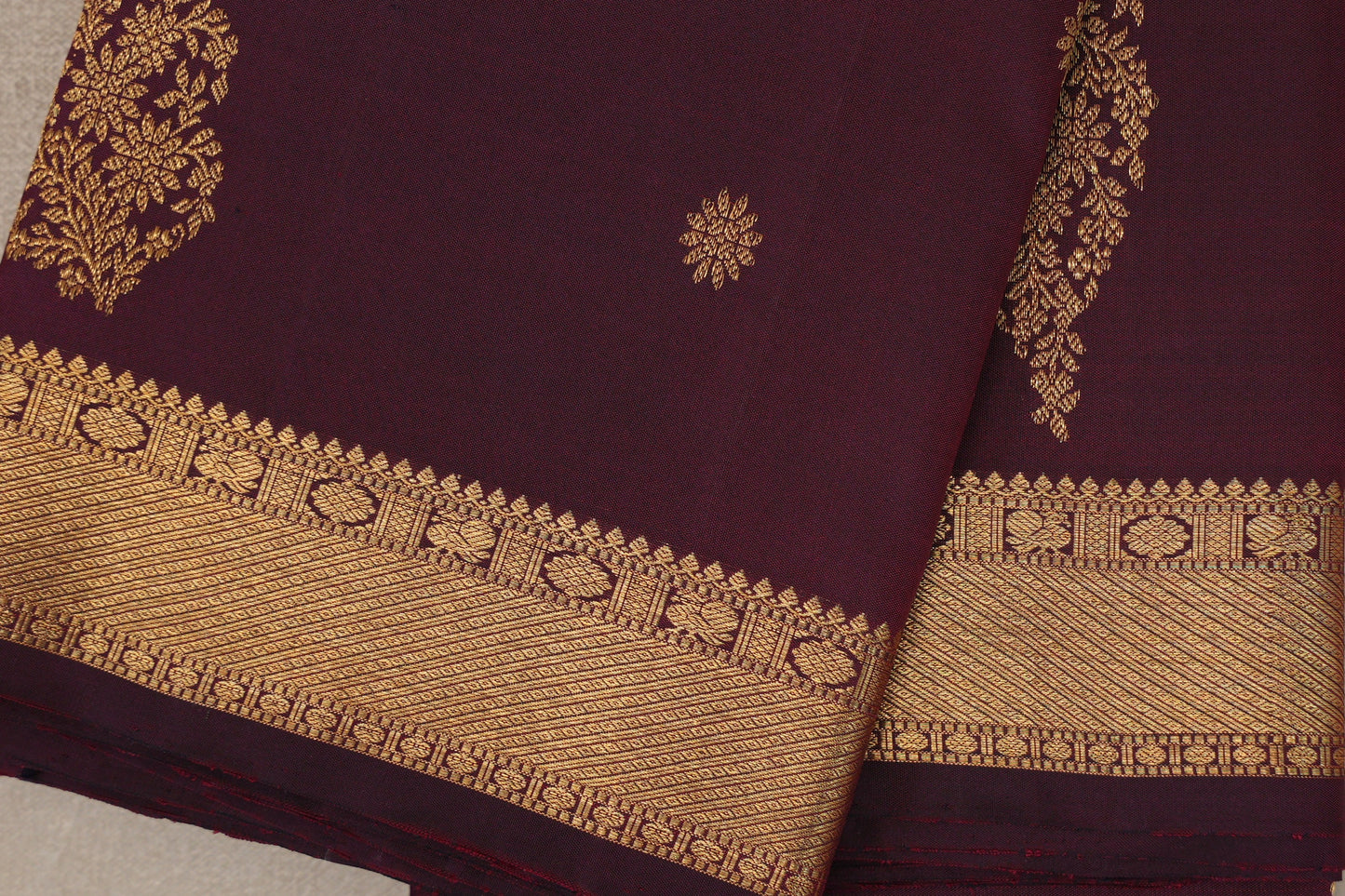 Reddish Maroon Vintage Kanjivaram Silk Saree SS9837