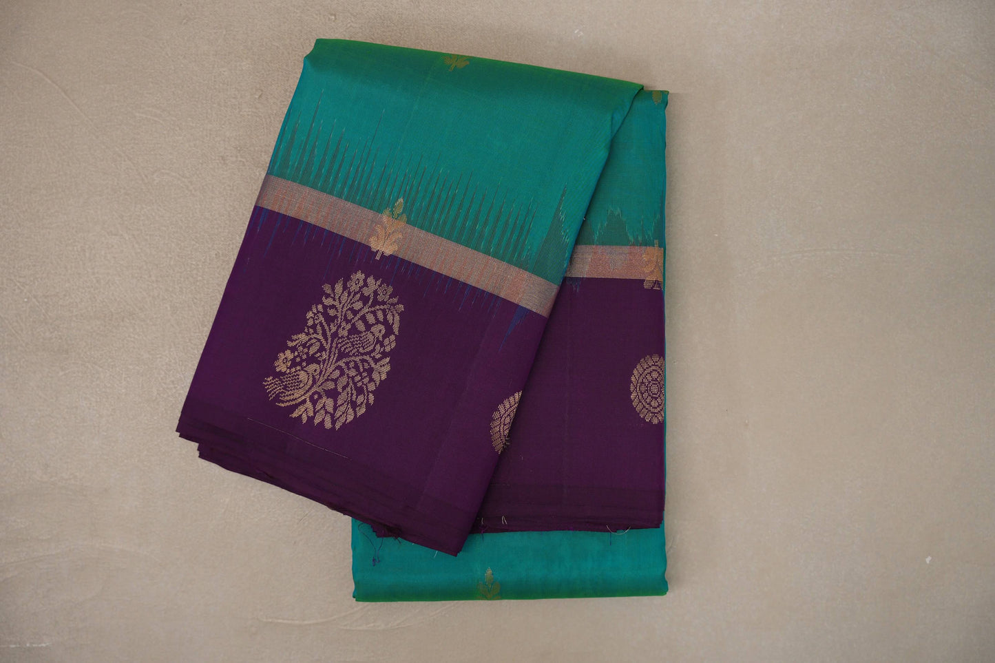 Dual Tone of Green and Blue Light Weight Kanjivaram Silk Saree SS9842