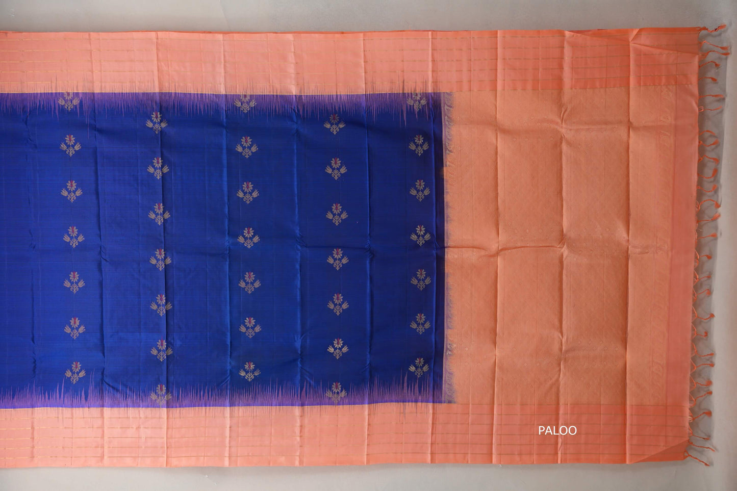 Deep royal blue with Light Salmon borders Light Weight Kanjivaram Silk Saree SS9843