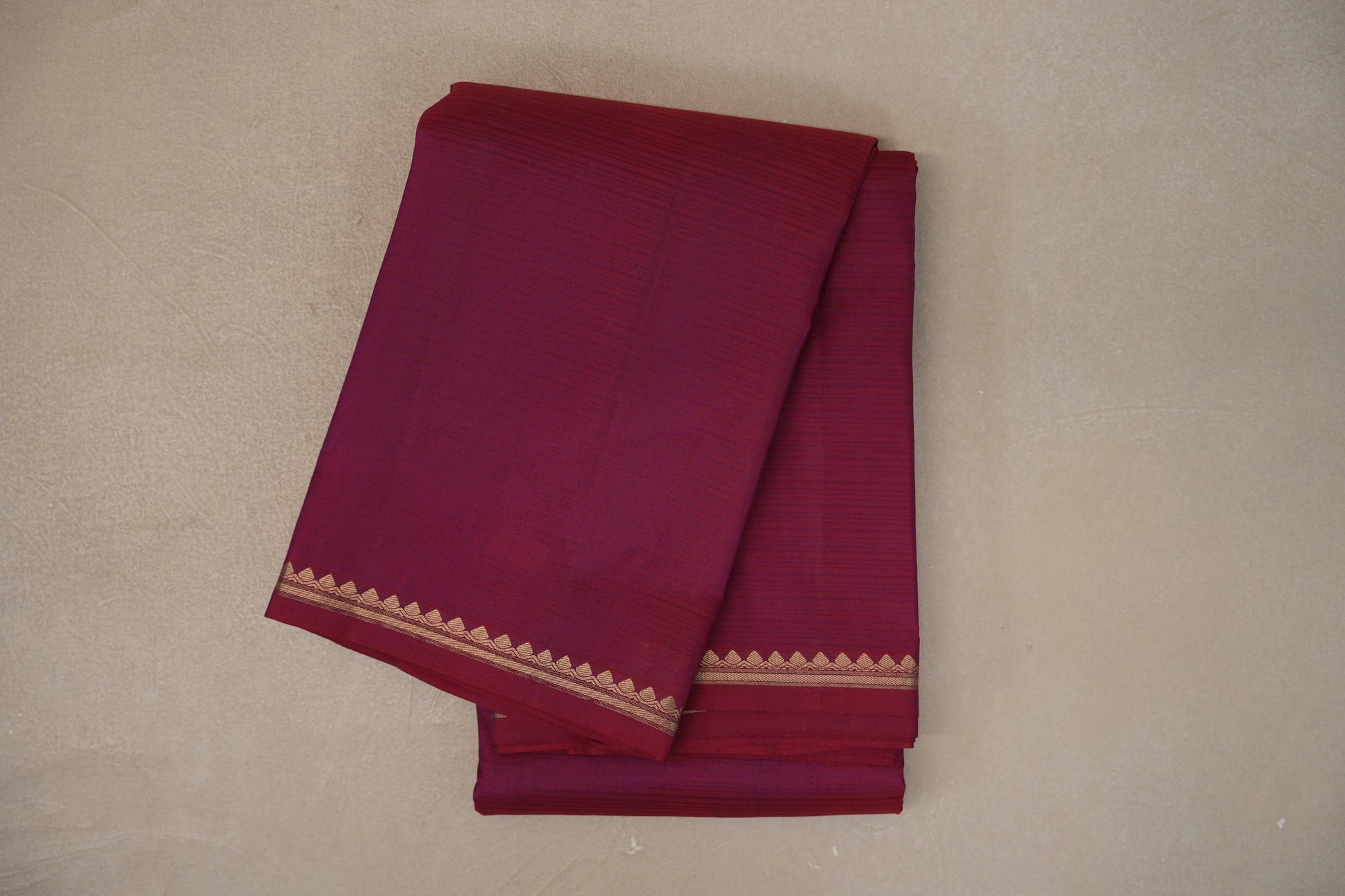 Dual Tone of Red & Purple Light Weight Kanjivaram Silk Saree