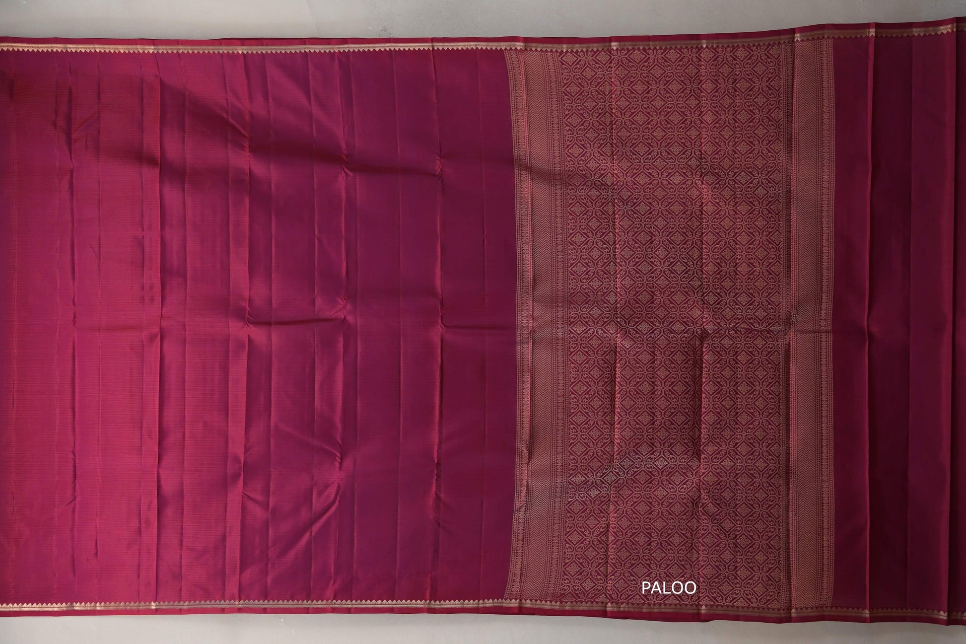 Dual Tone of Red & Purple Light Weight Kanjivaram Silk Saree paloo