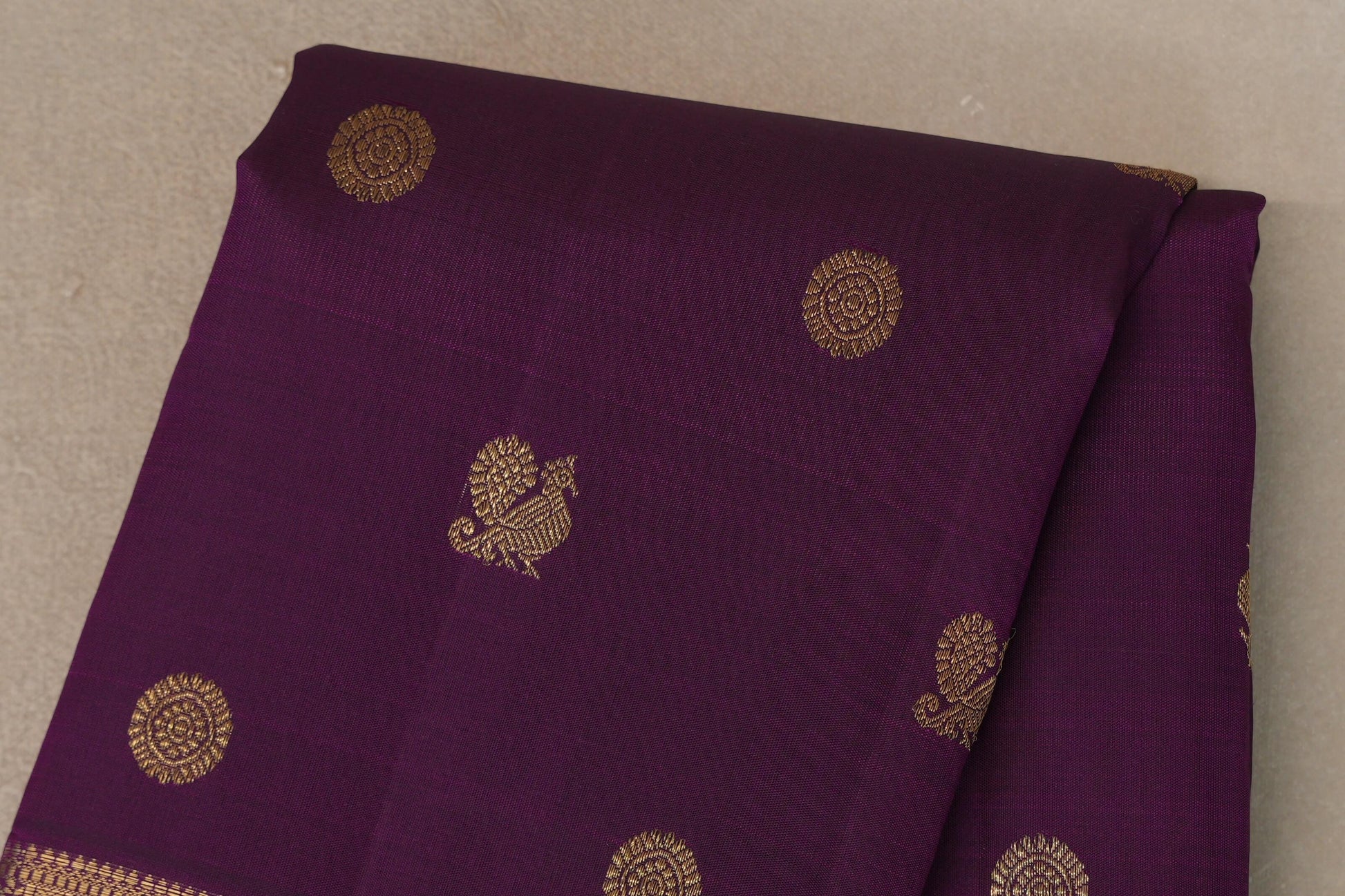 Deep Magenta Vintage Heirloom Kanjivaram Silk Saree body