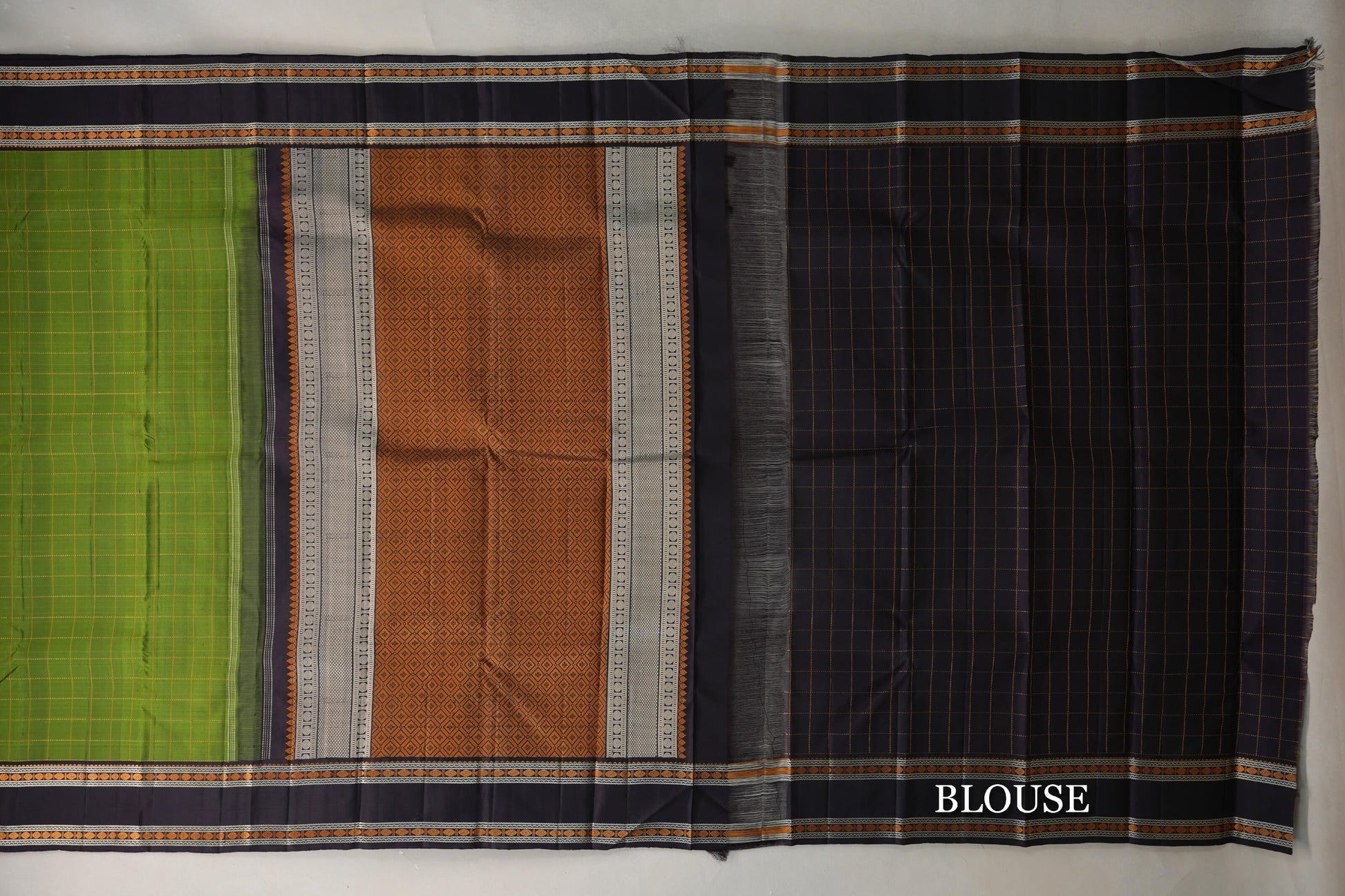 Parrot Green with Black Borders Vintage Thread Woven Kanjivaram Silk Saree blouse