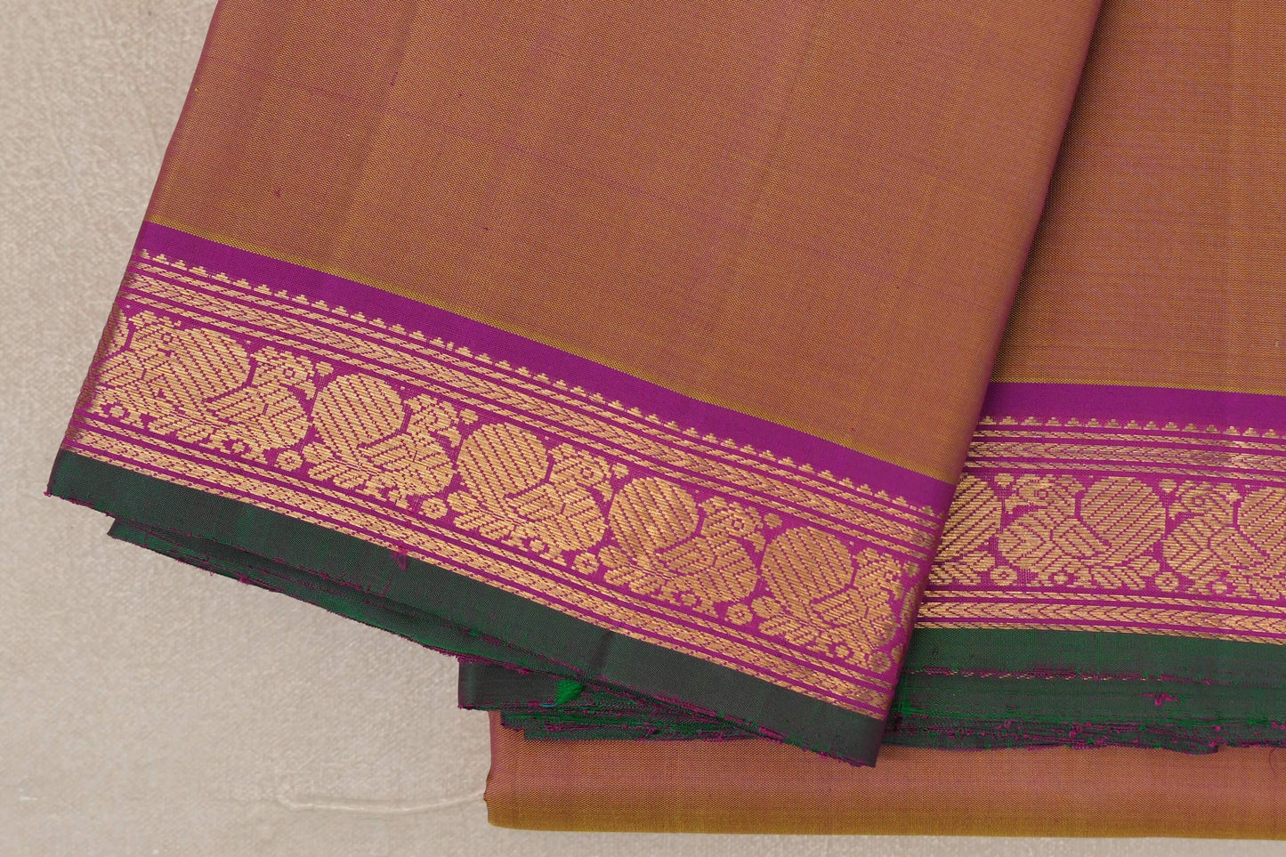 Dual Tone of Green & Pink Vintage Kanjivaram Silk Saree border
