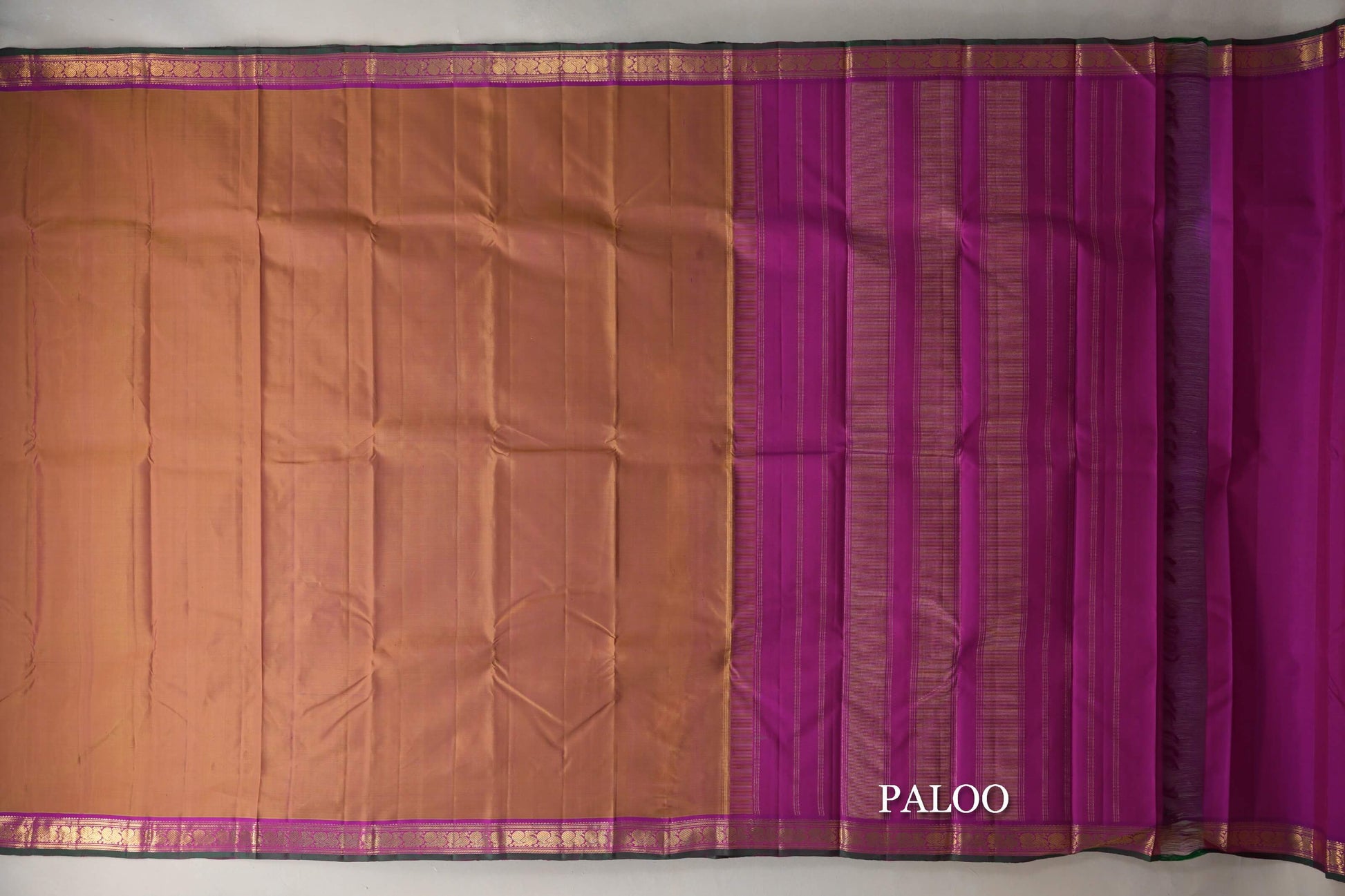 Dual Tone of Green & Pink Vintage Kanjivaram Silk Saree paloo