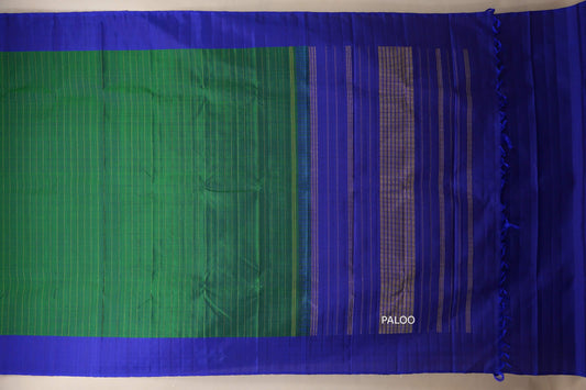 Emerald green with Royal blue border Vintage Kanjivaram Silk Saree 