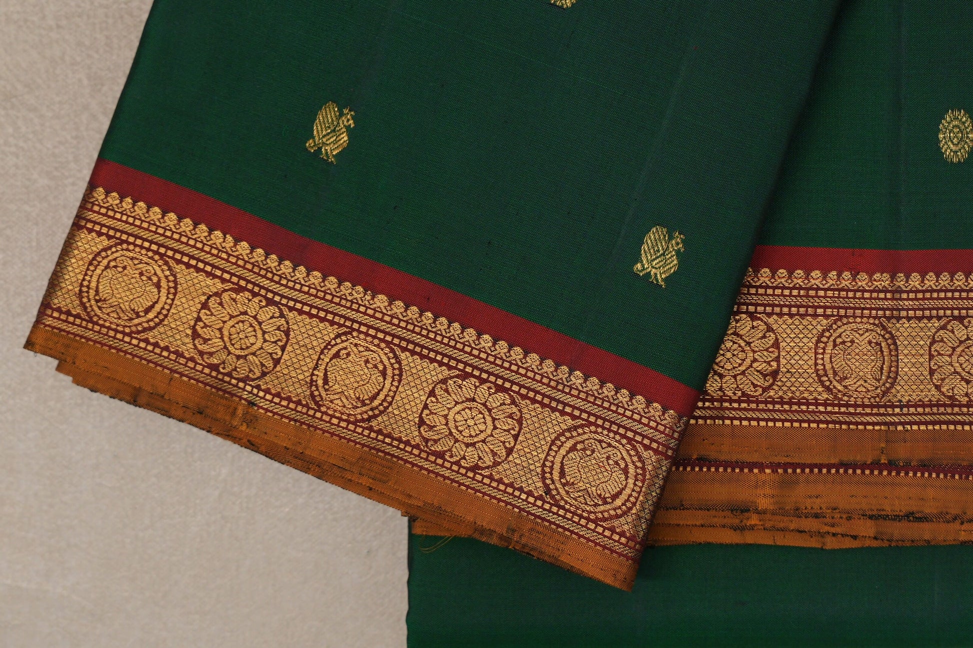 Bottle Green with Reddish Maroon Mustard Oil Selvedge Borders Vintage Kanjivaram Silk Saree body