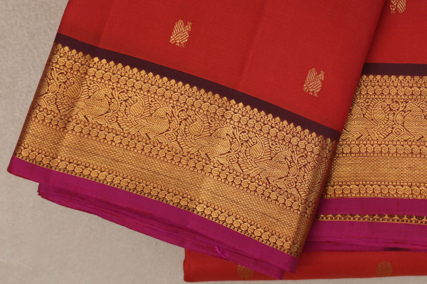 Chilli Red Vintage Kanjivaram Silk Saree border