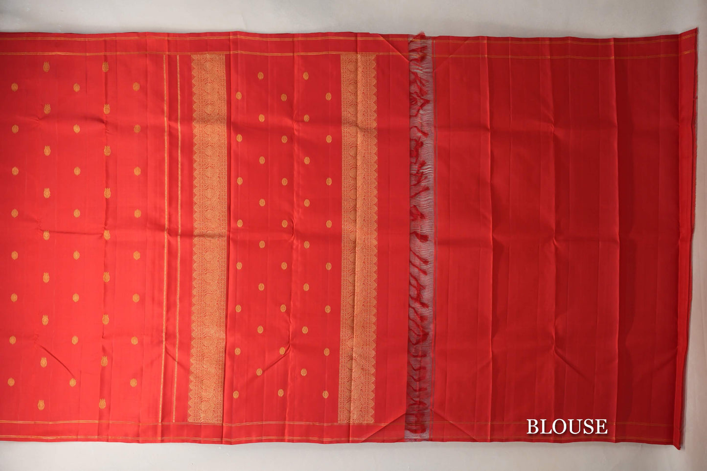Red with Rettai Pettu Borders Vintage Kanjivaram Silk Saree blouse