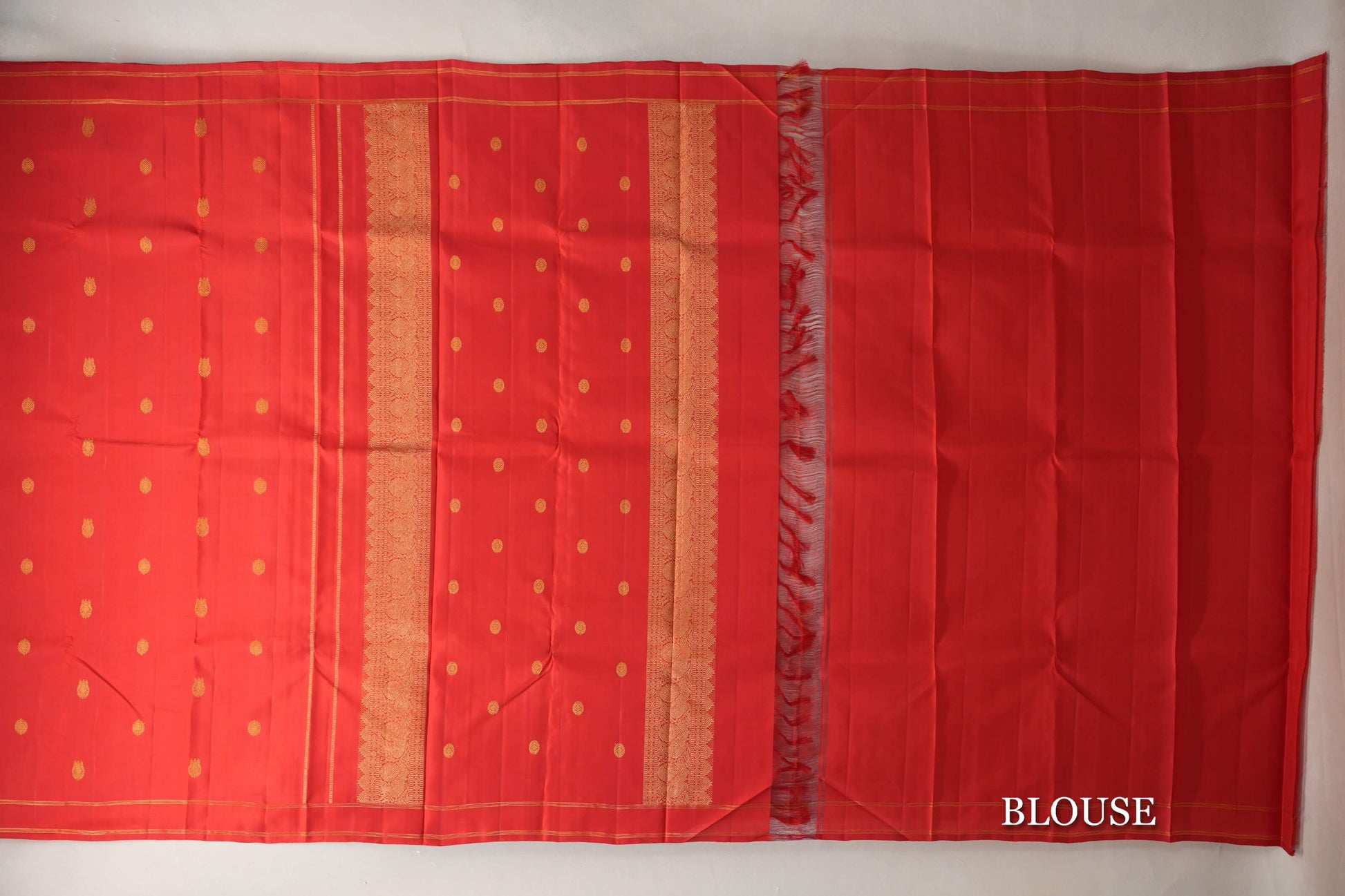 Red with Rettai Pettu Borders Vintage Kanjivaram Silk Saree blouse